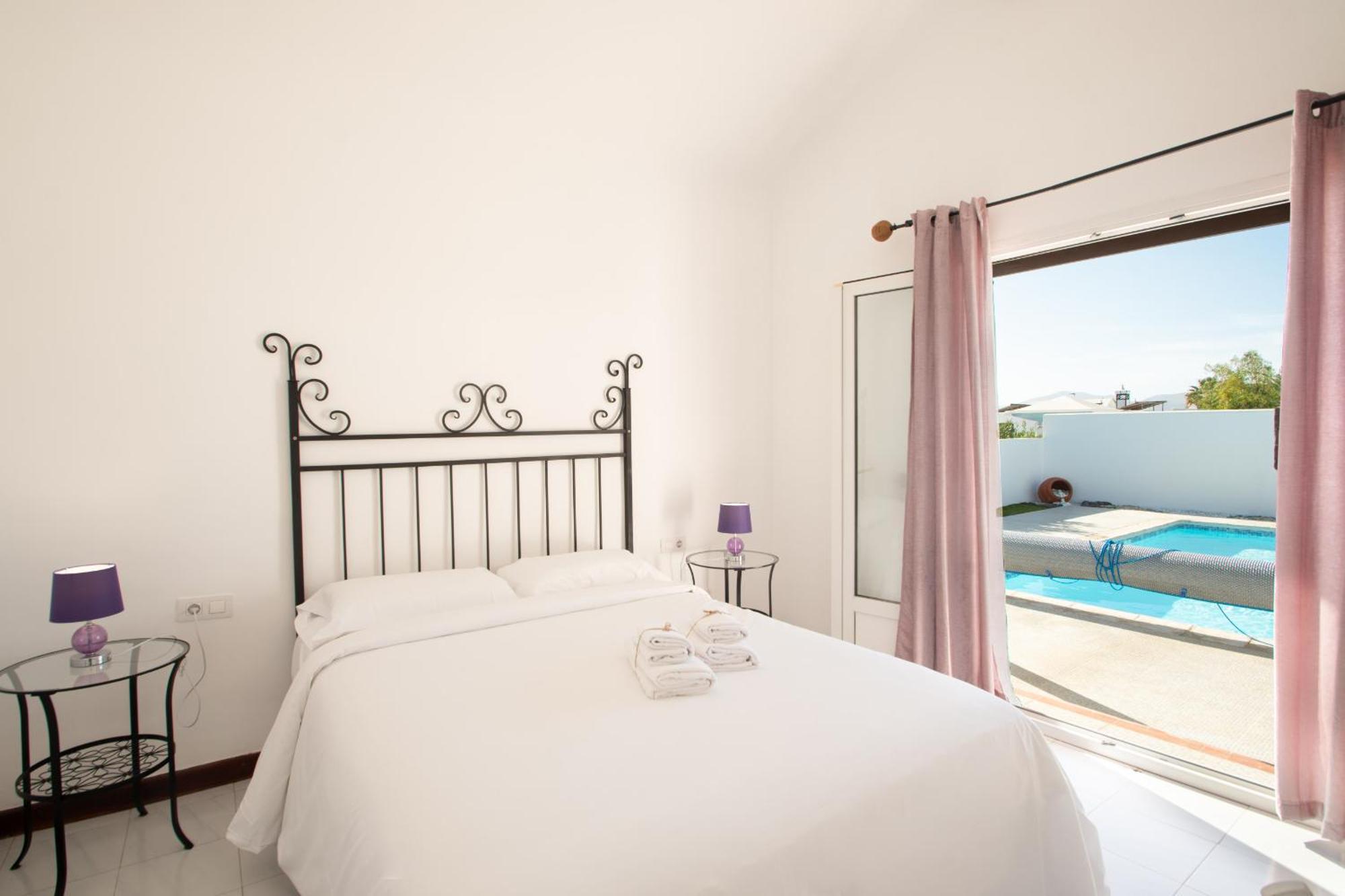 Villalia Leonor Puerto del Carmen (Lanzarote)