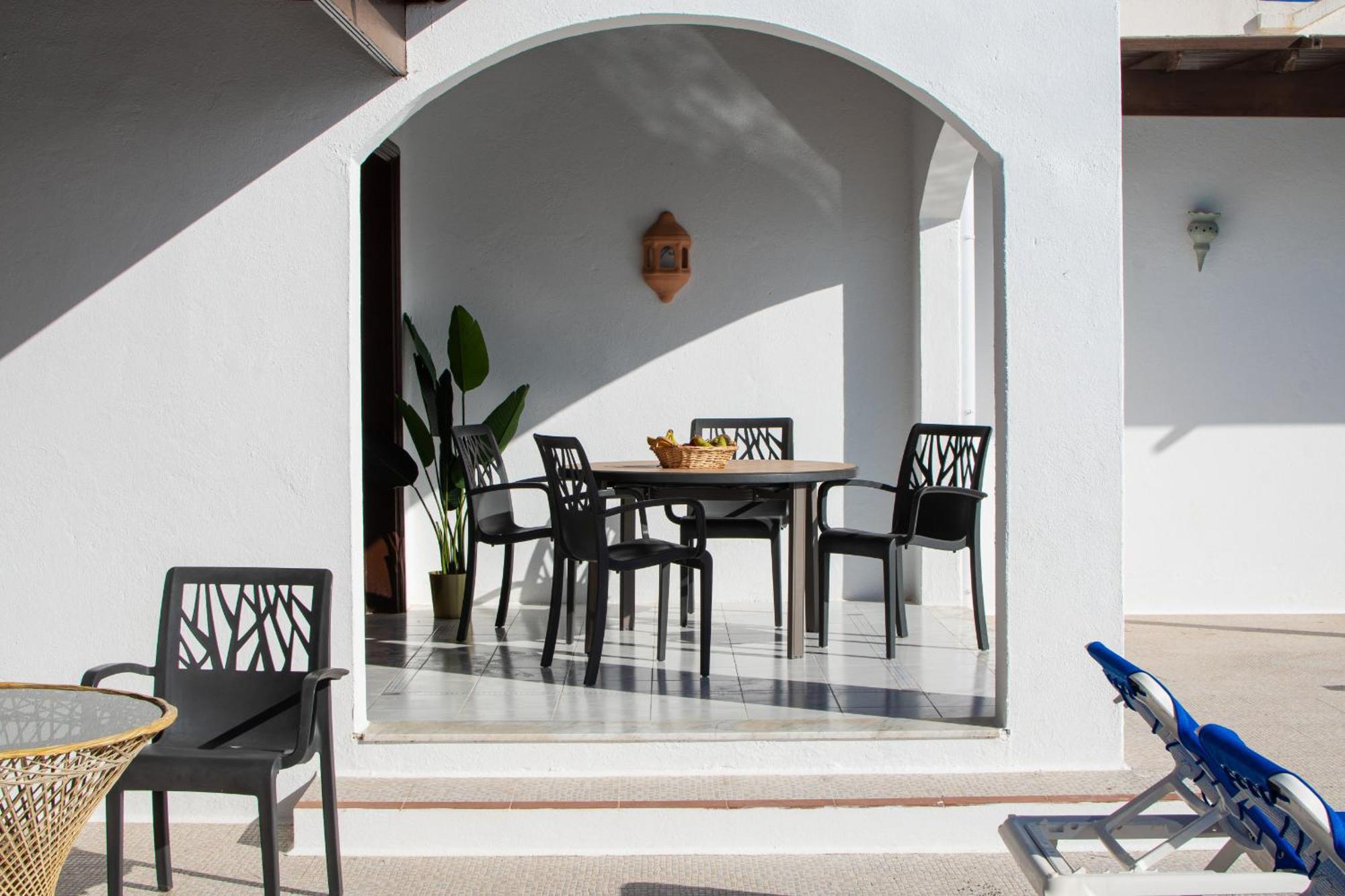 Villa Villalia Leonor *