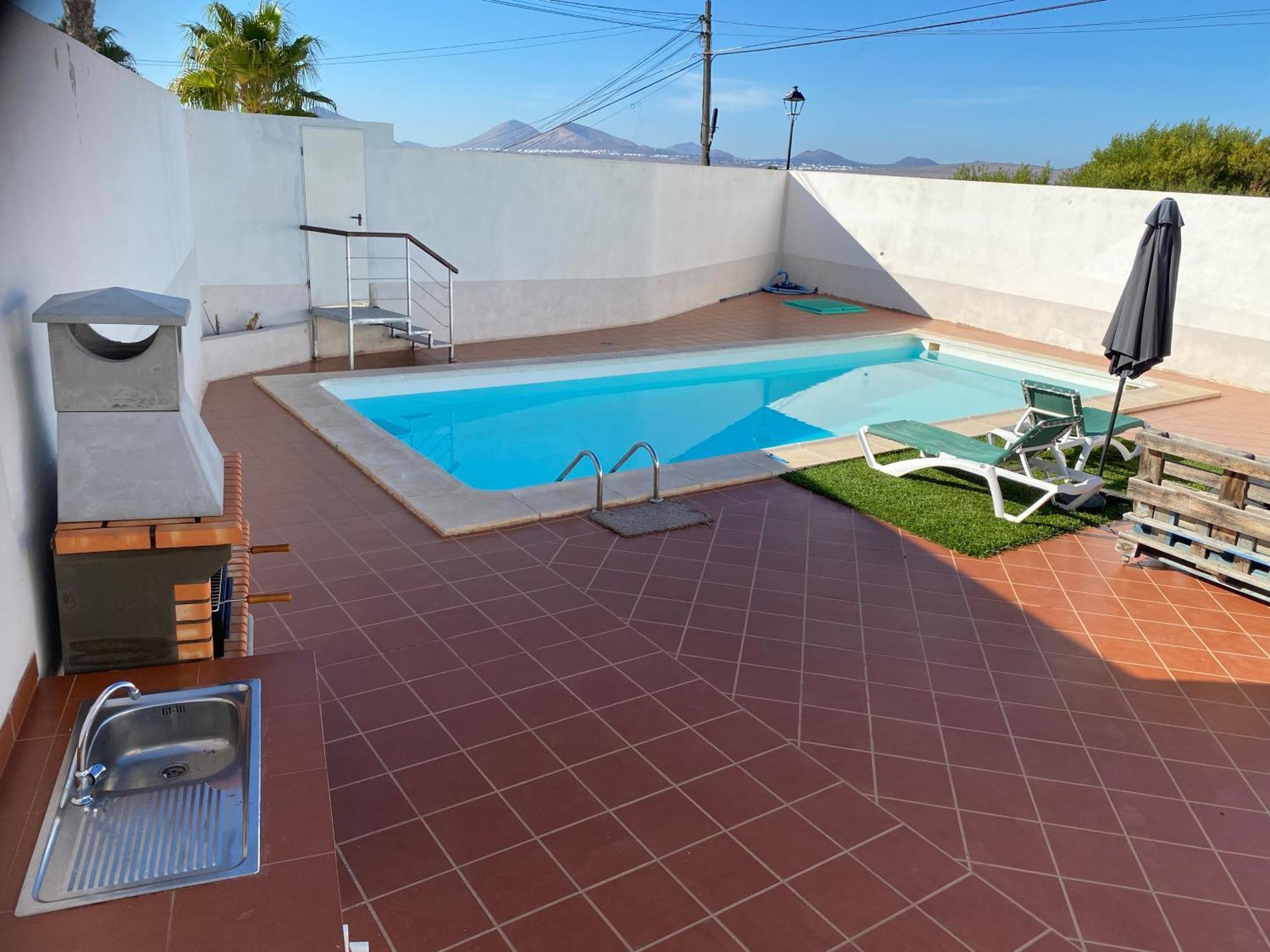 Oasis House Apartment
