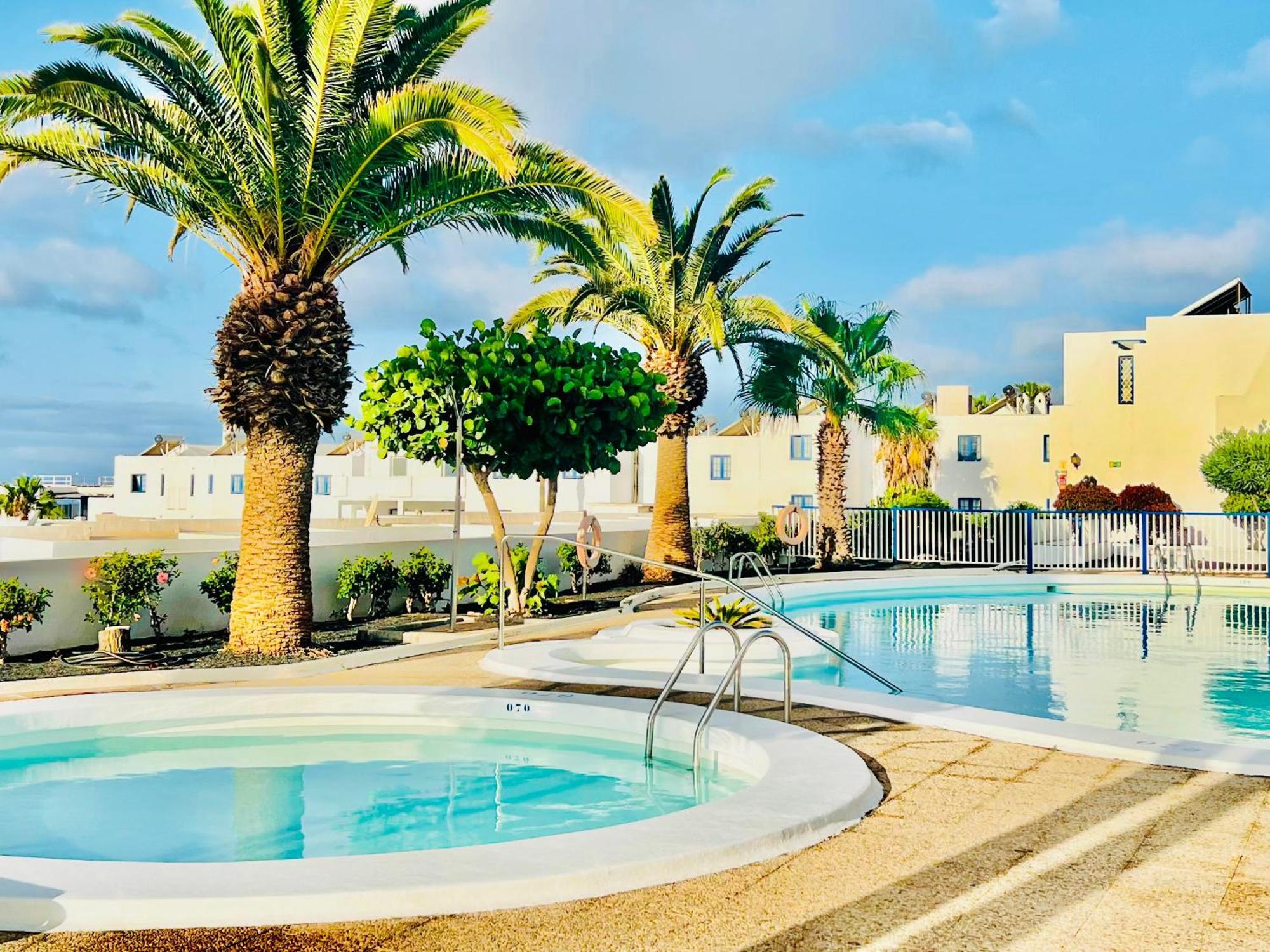 Canaryislandshost L Amapola Apartamento *