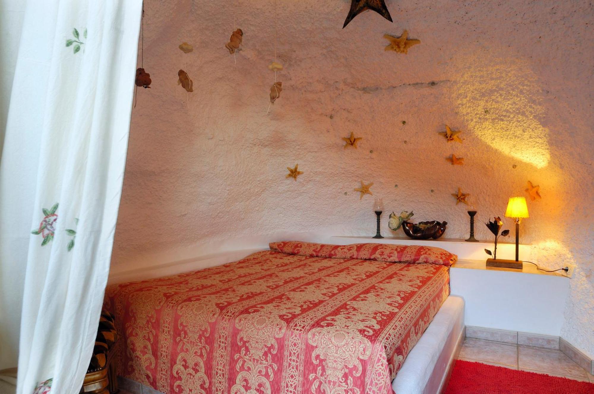 Castillo Lanzarote Sophie - Luxury -sleep In A Volcanic Cave With Heated Pool Villa