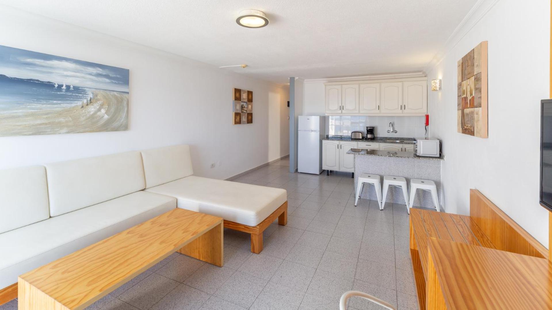 Ereza Hibiscos - Adults Only Apartment