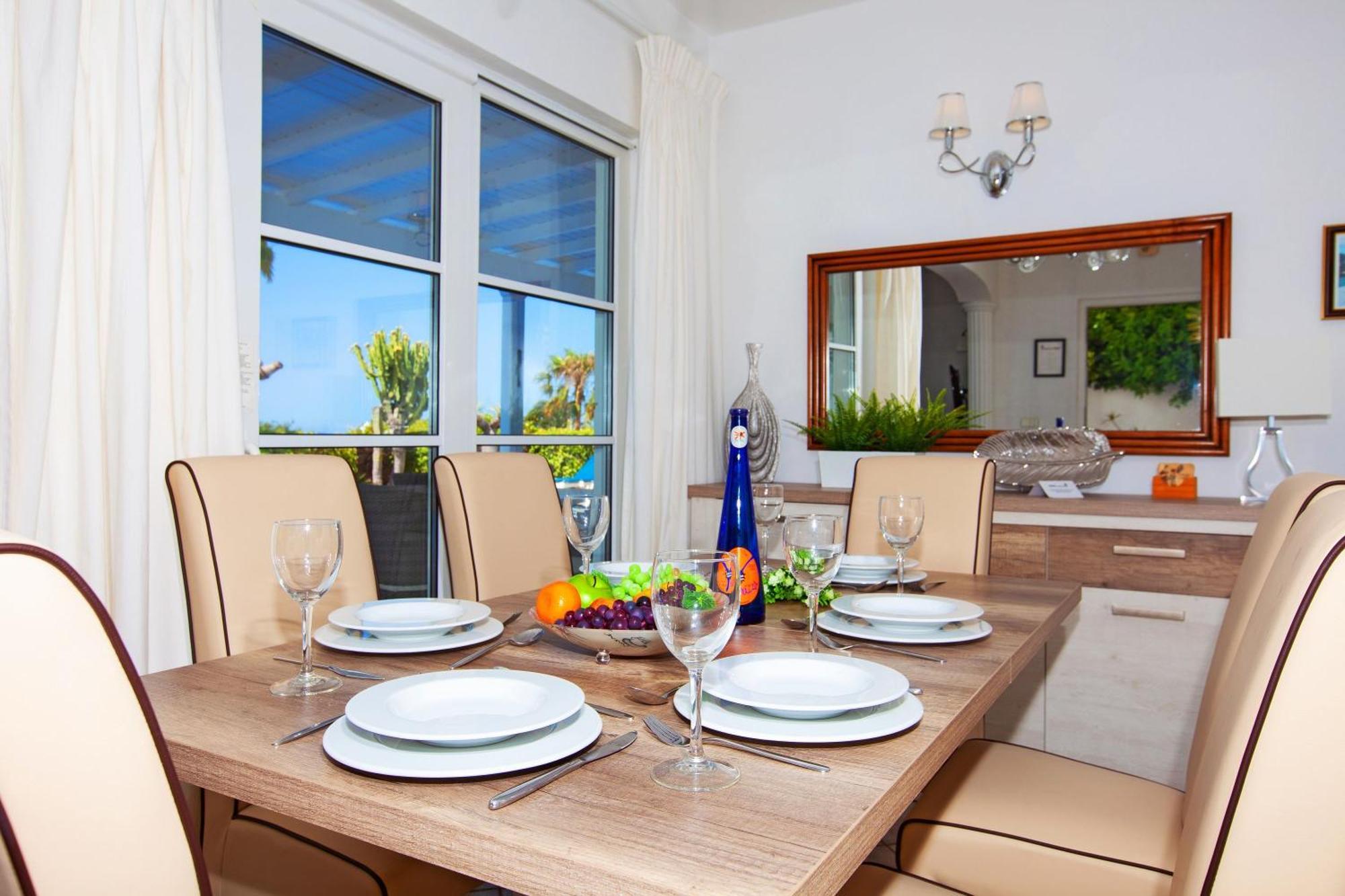 Villa Modern Mojones 3 Bedrooms Private Heated Pool Marcus Puerto del Carmen (Lanzarote)