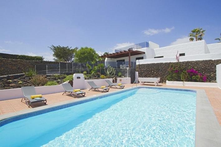 Mirador Mojones Mojones Puerto Del Carmen Lanzarote Villa *
