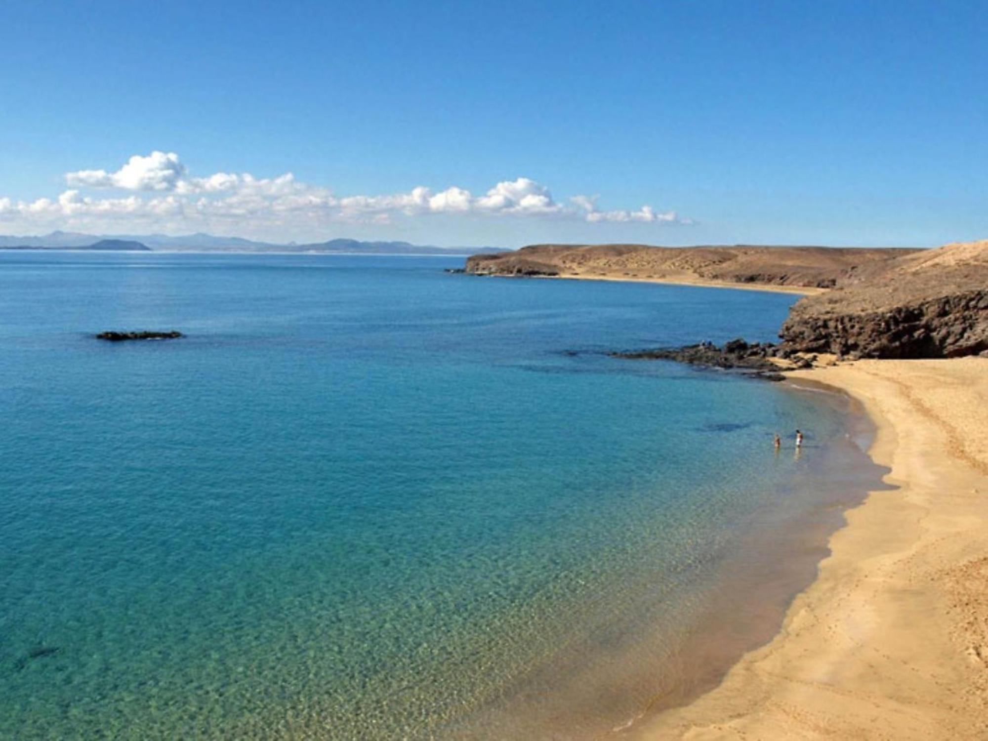 Mirador Mojones Mojones Puerto Del Carmen Lanzarote Tías