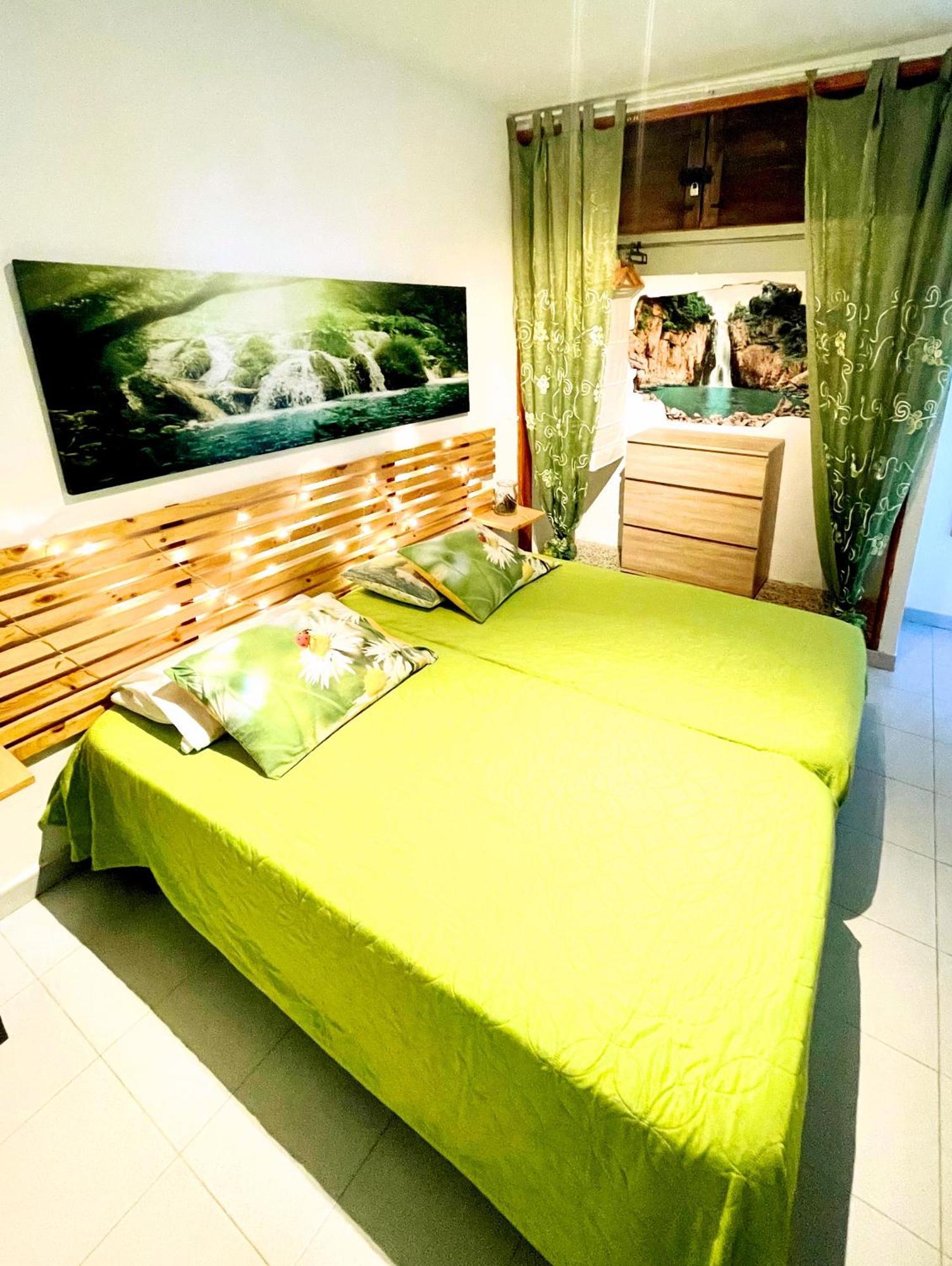Casita Mara! 2' Line To The Sea, Shops And Bar's Apartamento
