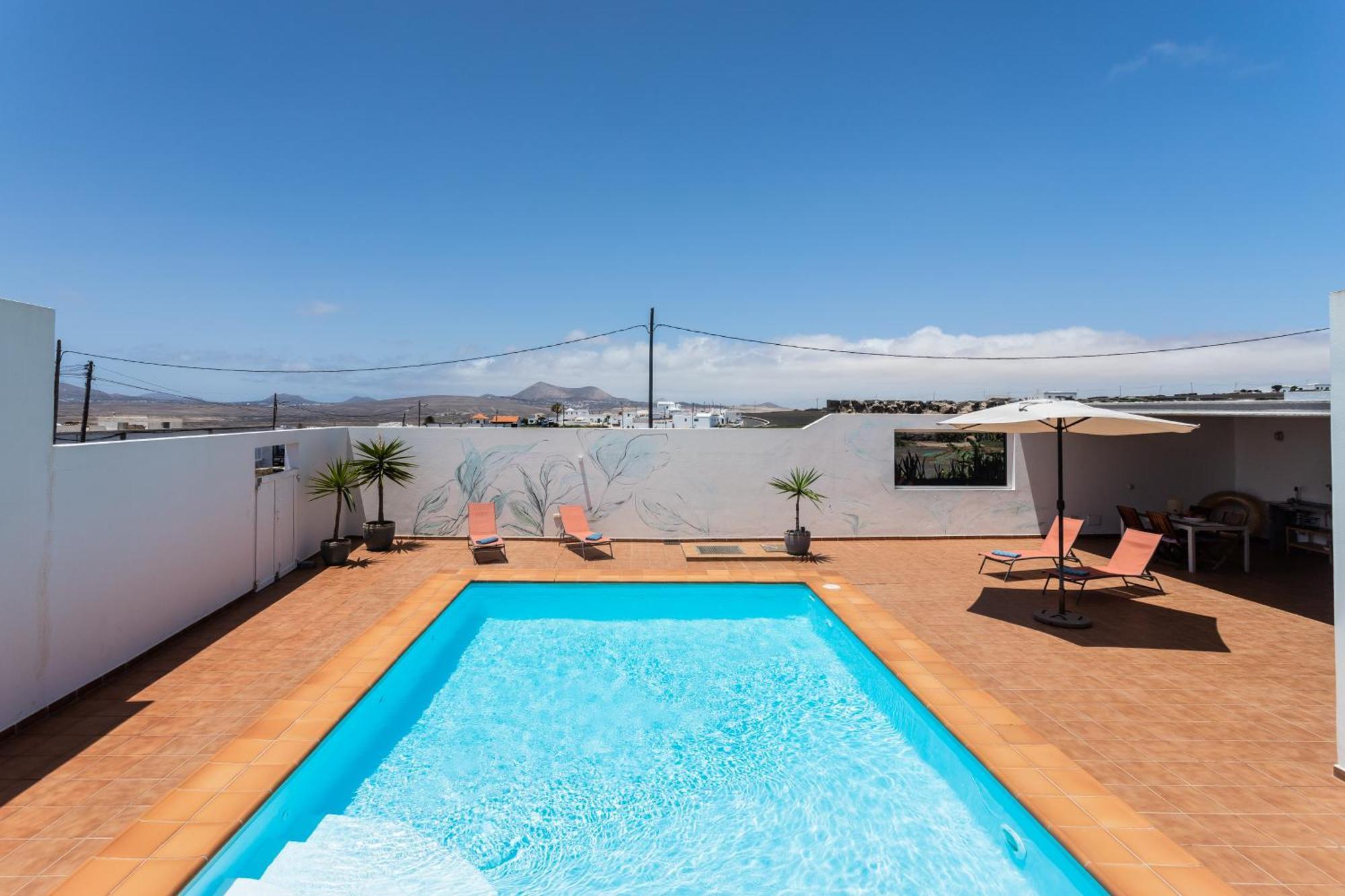 Dulce Celestino Lanzarote Villa