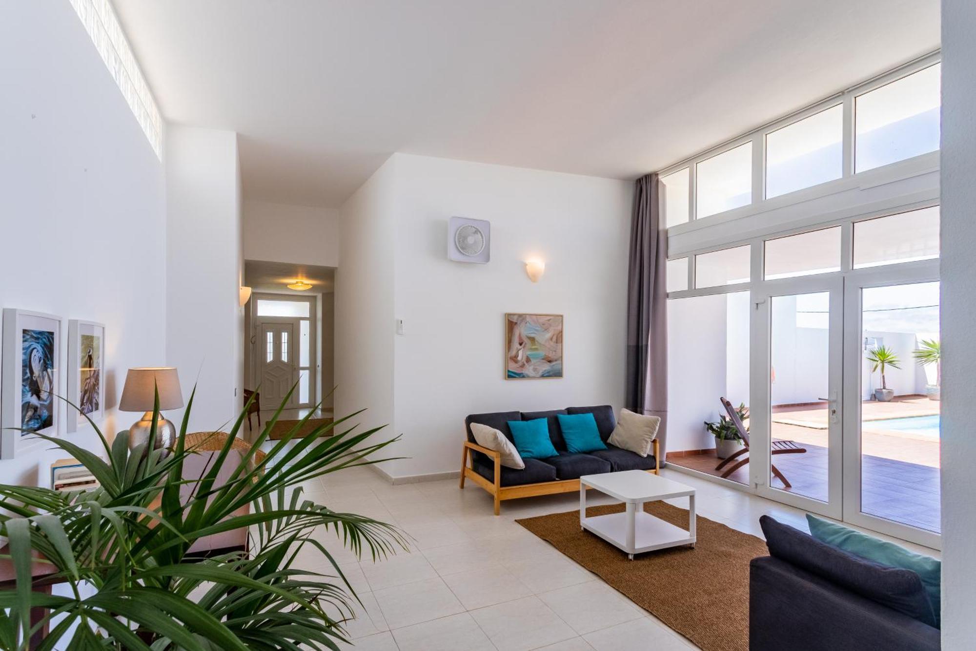 Dulce Celestino Lanzarote Villa
