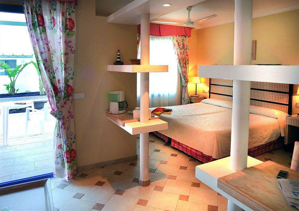Elba Lanzarote Royal Village Hotel 4*