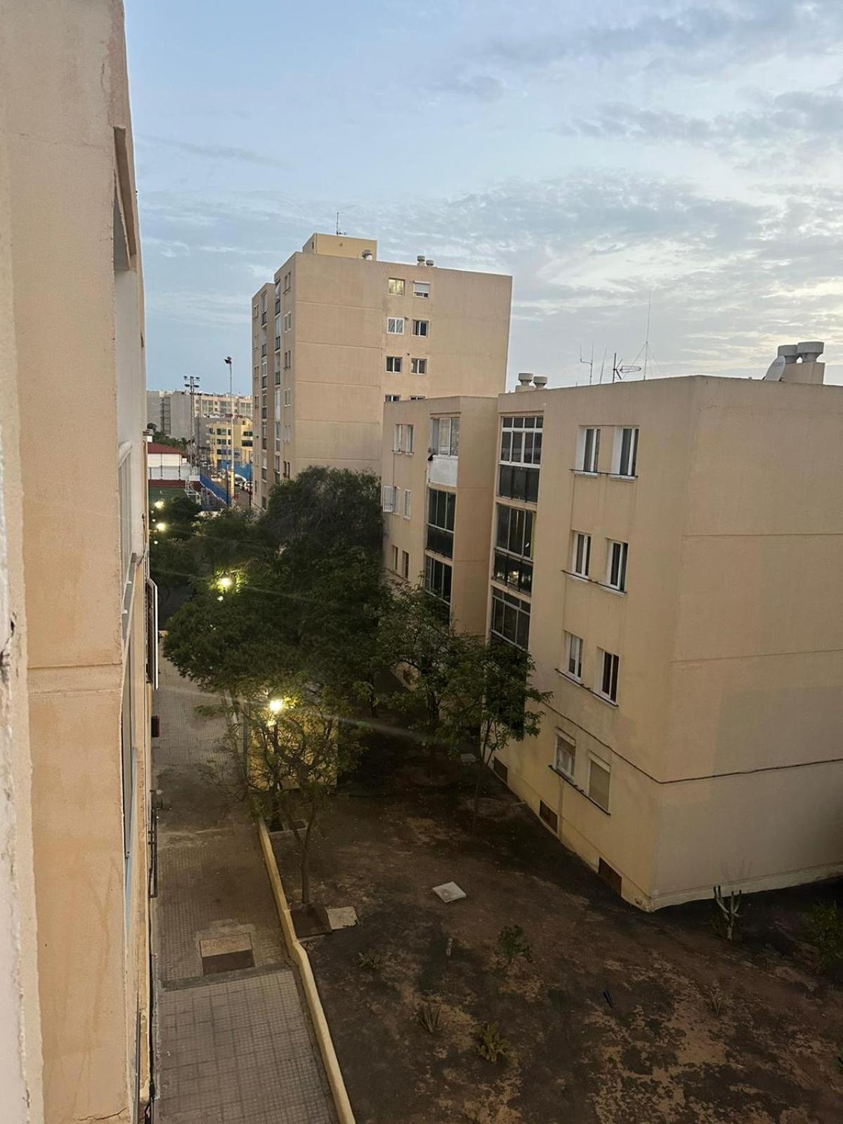 Vivienda En Arrecife De 4