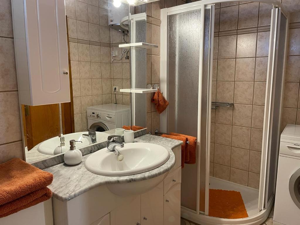 Apartment The White Dragos With Ocean View - Ac - Private Pool Tias
