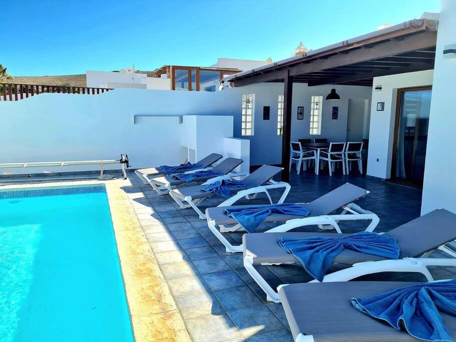 Nitho - Heated Pool, Panoramic View, Privacy * Playa Blanca (Lanzarote)