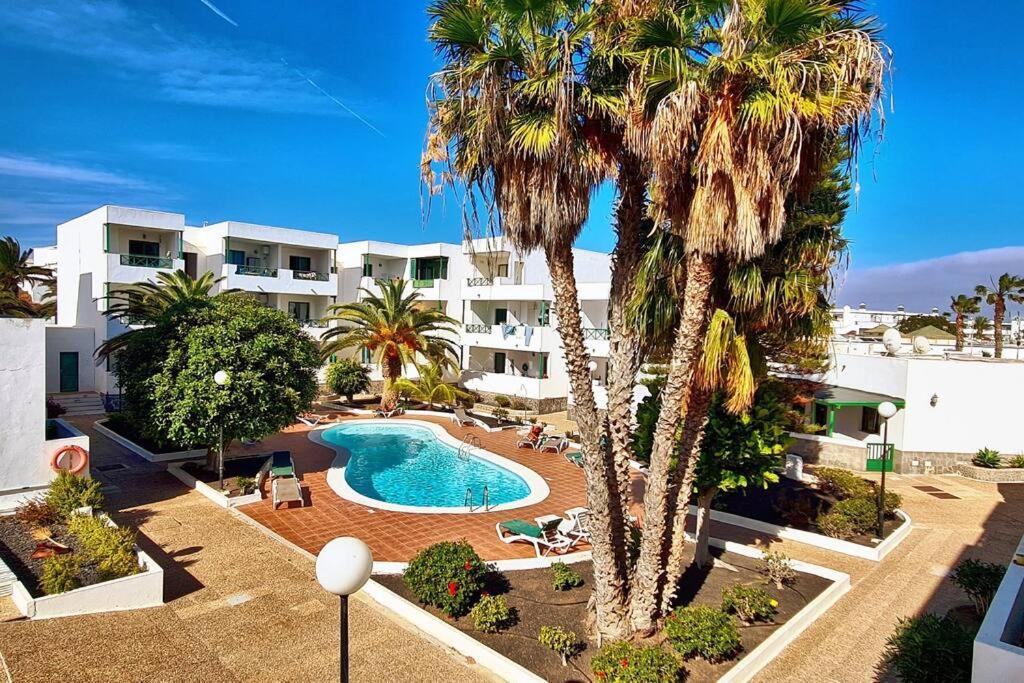 Apartment Cactus, Playa Y Piscina Costa Teguise