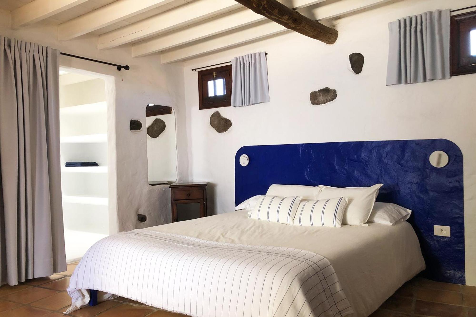 Casa Lupe. Art-inspired Courtyard House In Teguise (Lanzarote)