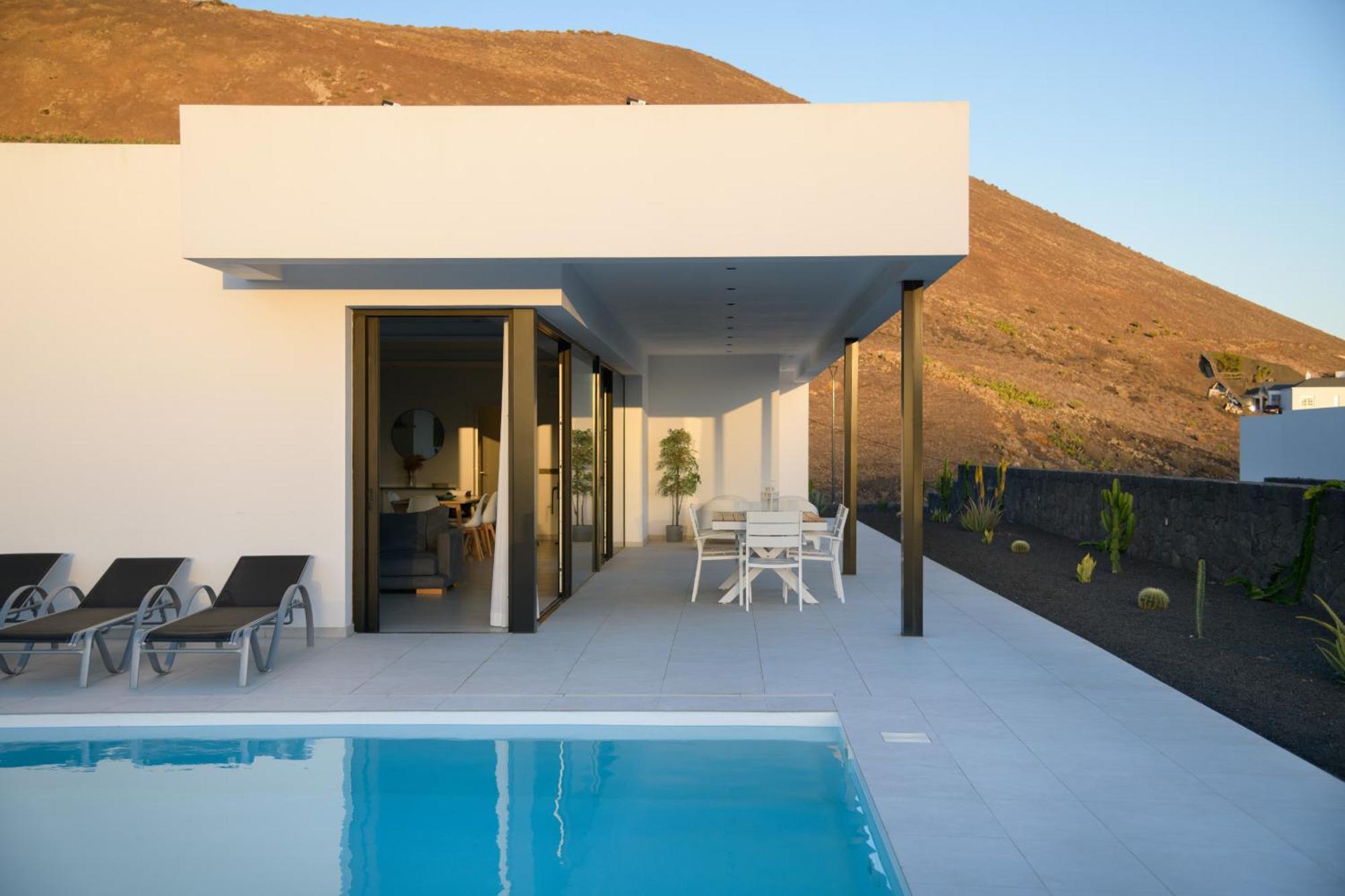 Villa Ainara