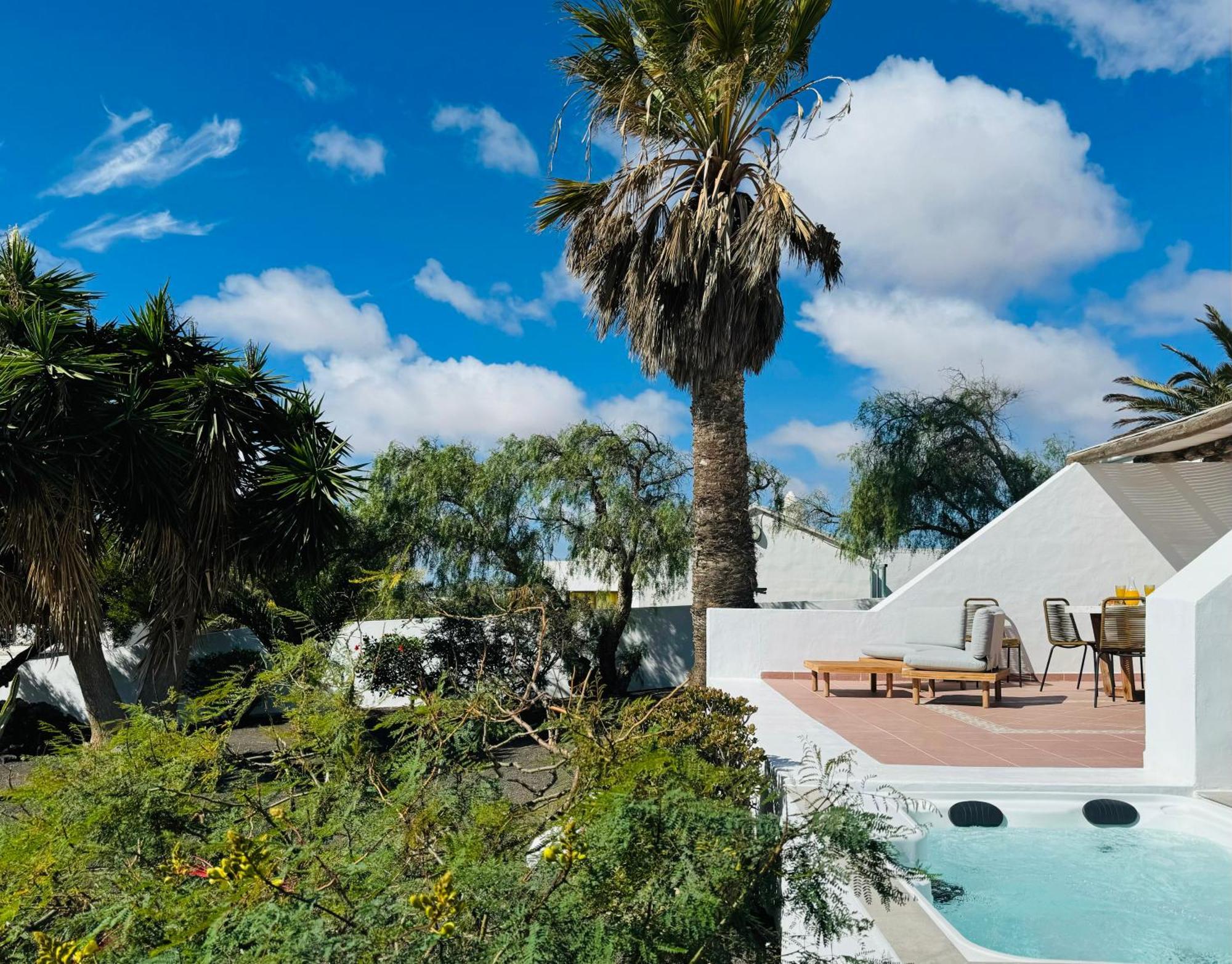 Canaryislandshost L Palmeras Villa *