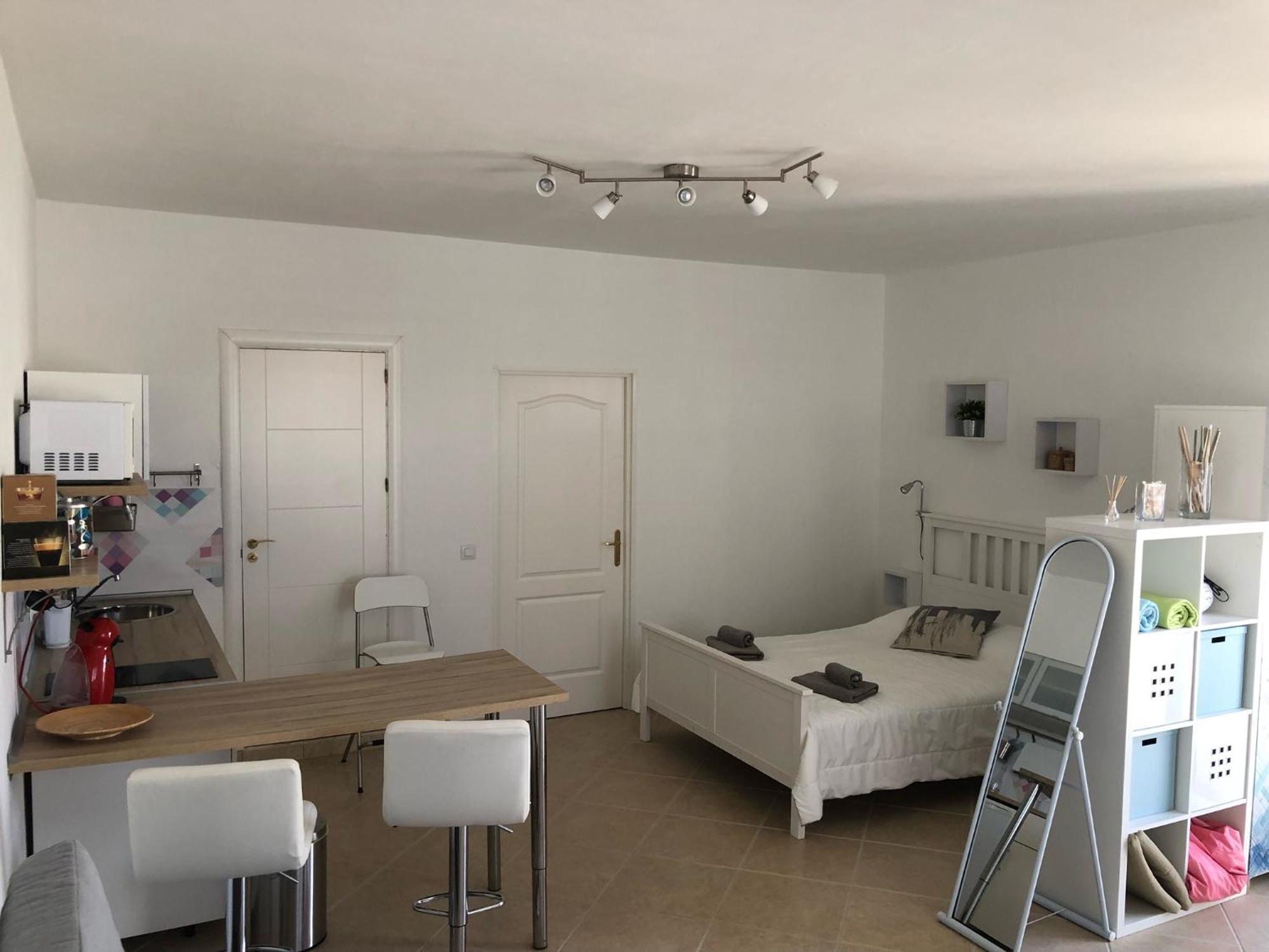Buganvillas 77
