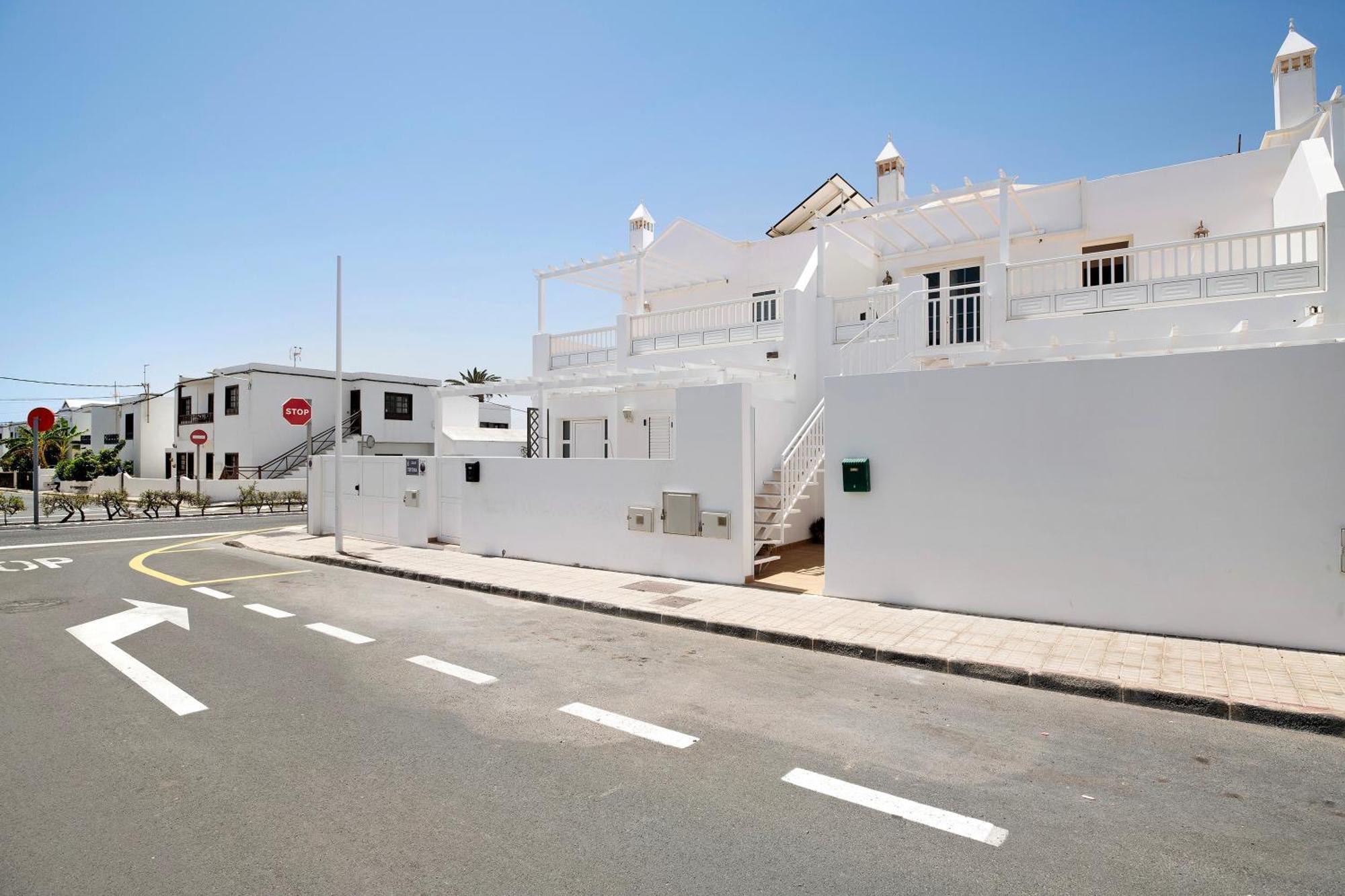 Casa Sabrina, Terraza Vista Mar Apartment Playa Honda (Lanzarote)