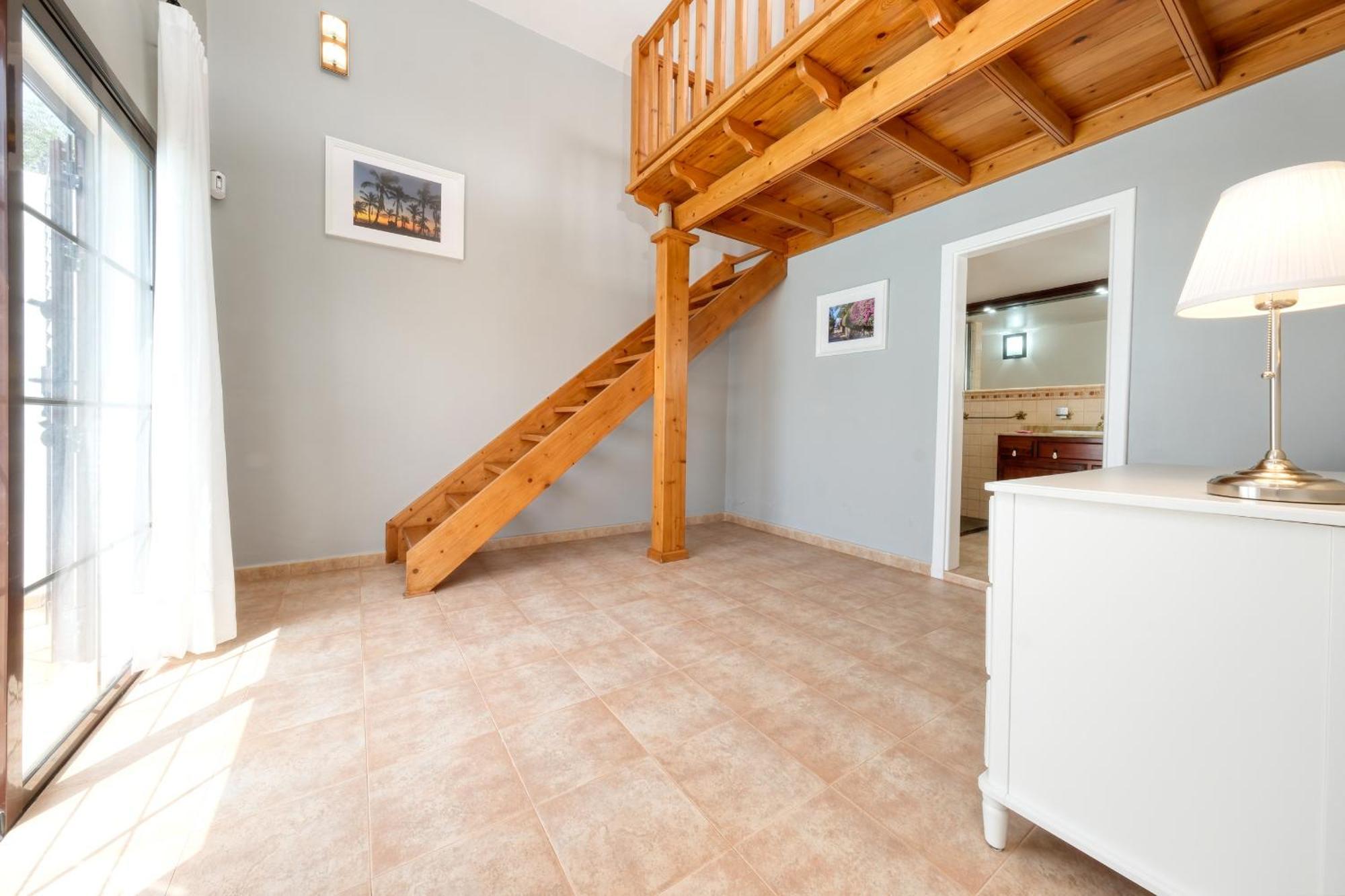 Holiday home Rosa-private Pool, Quiet Area *