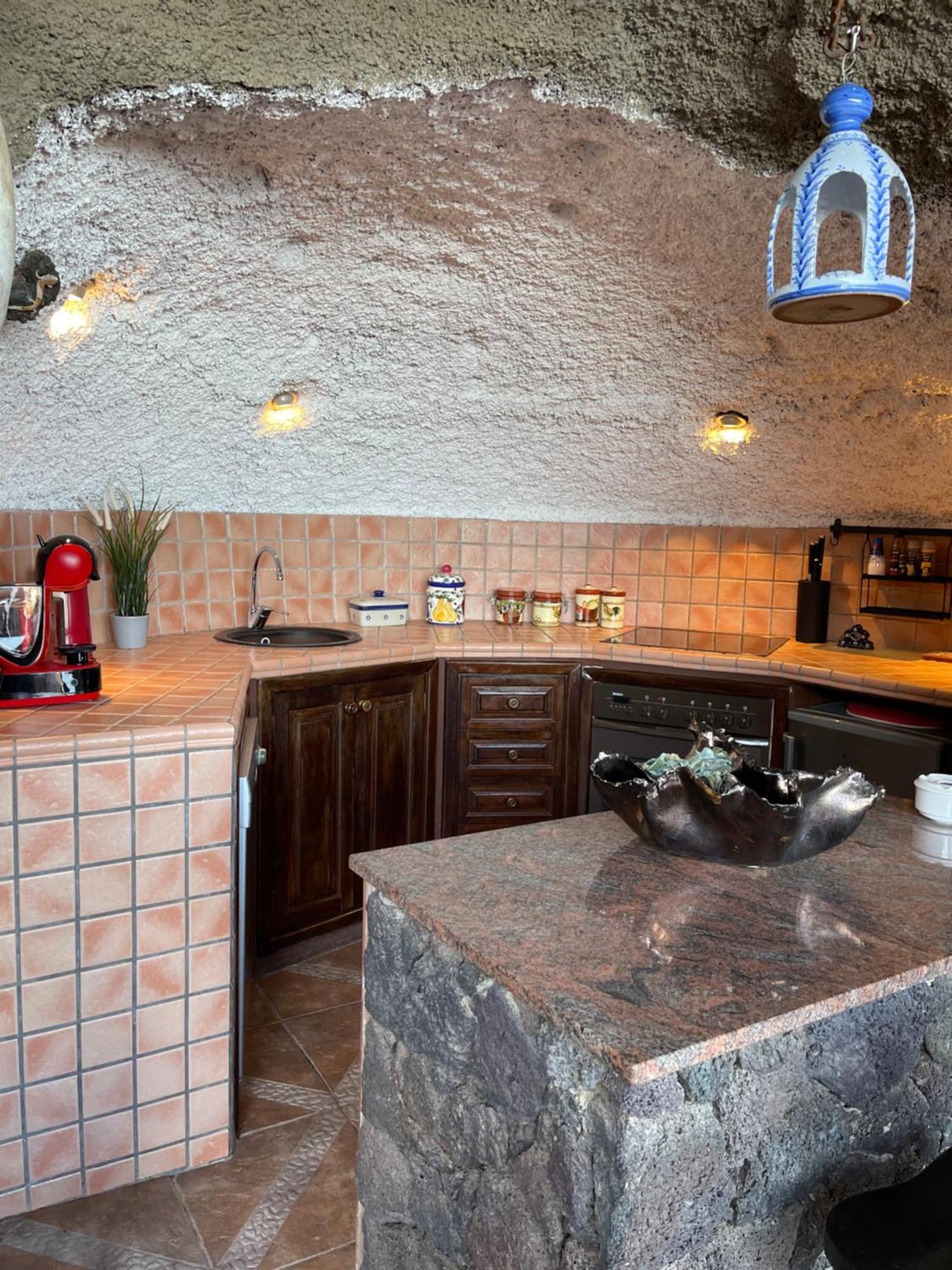 Villa Castillo Lanzarote Sophie - Luxury -sleep In A Volcanic Cave With Heated Pool *