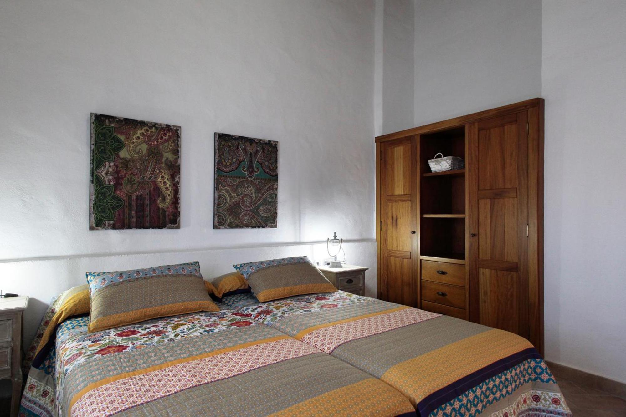 Villa Caserio Leandro Tias