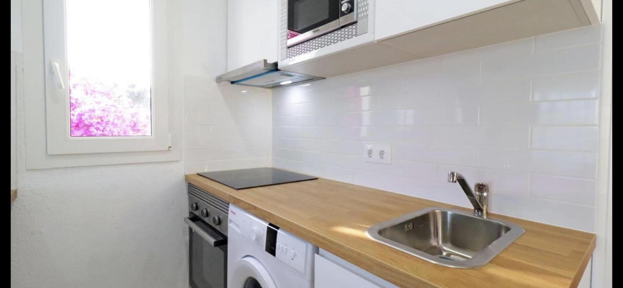 Stunning Refurbished 1 Bedroom