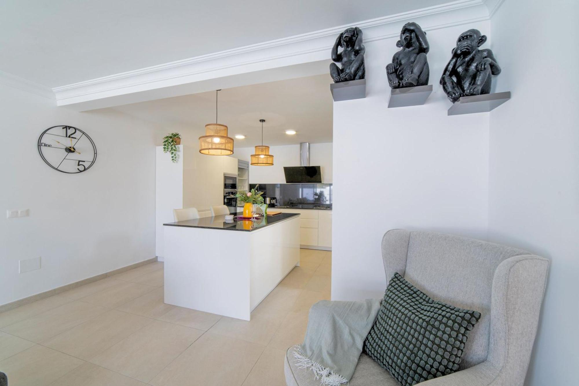Villa Beautiful Puerto Del Carmen 3 Bedrooms Crystal Private Pool Close To Amenities Lanzarote