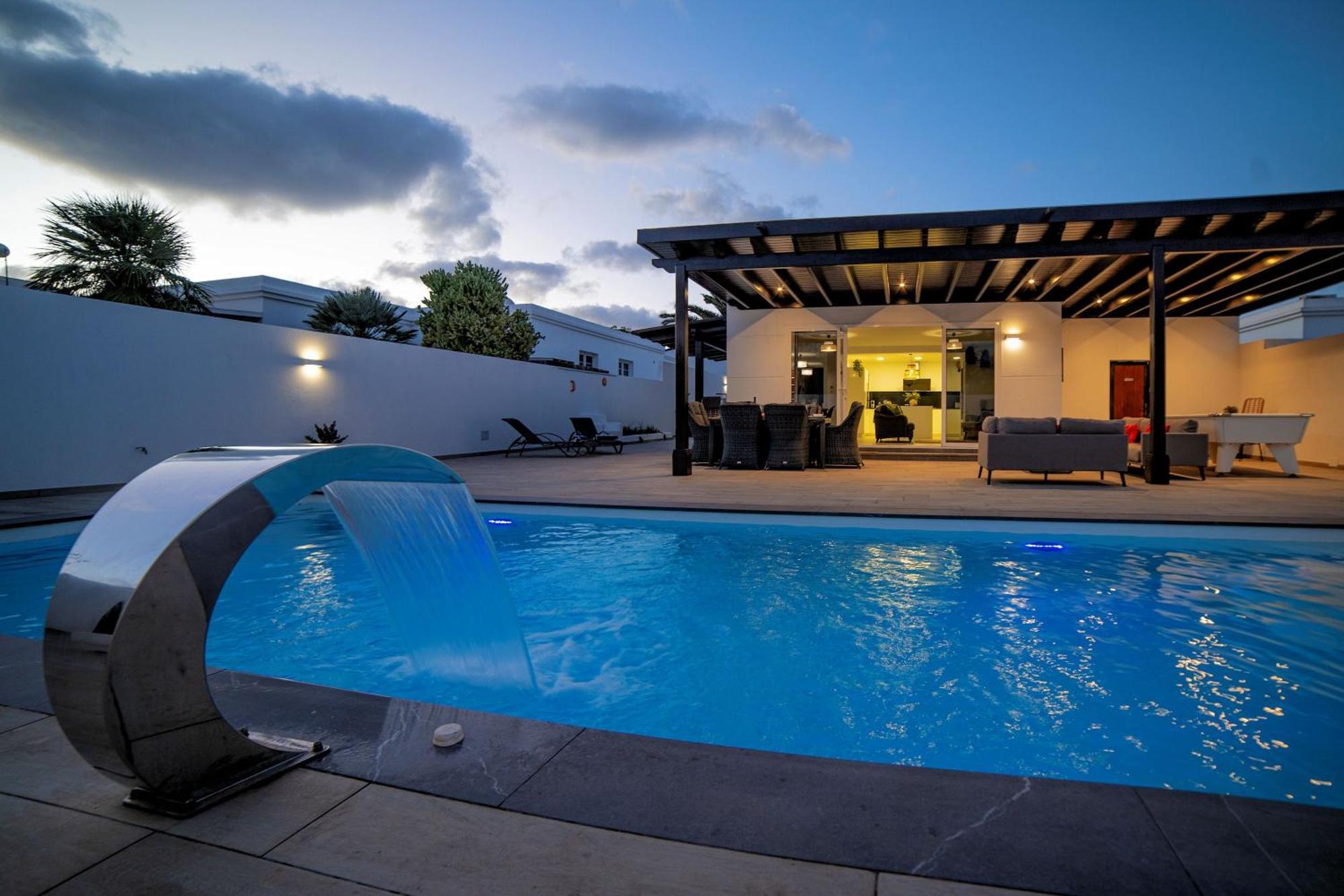 Beautiful Puerto Del Carmen 3 Bedrooms Crystal Private Pool Close To Amenities Lanzarote Tias