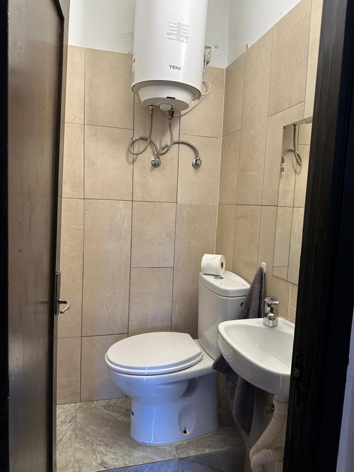 Vivienda En Arrecife De 4 *