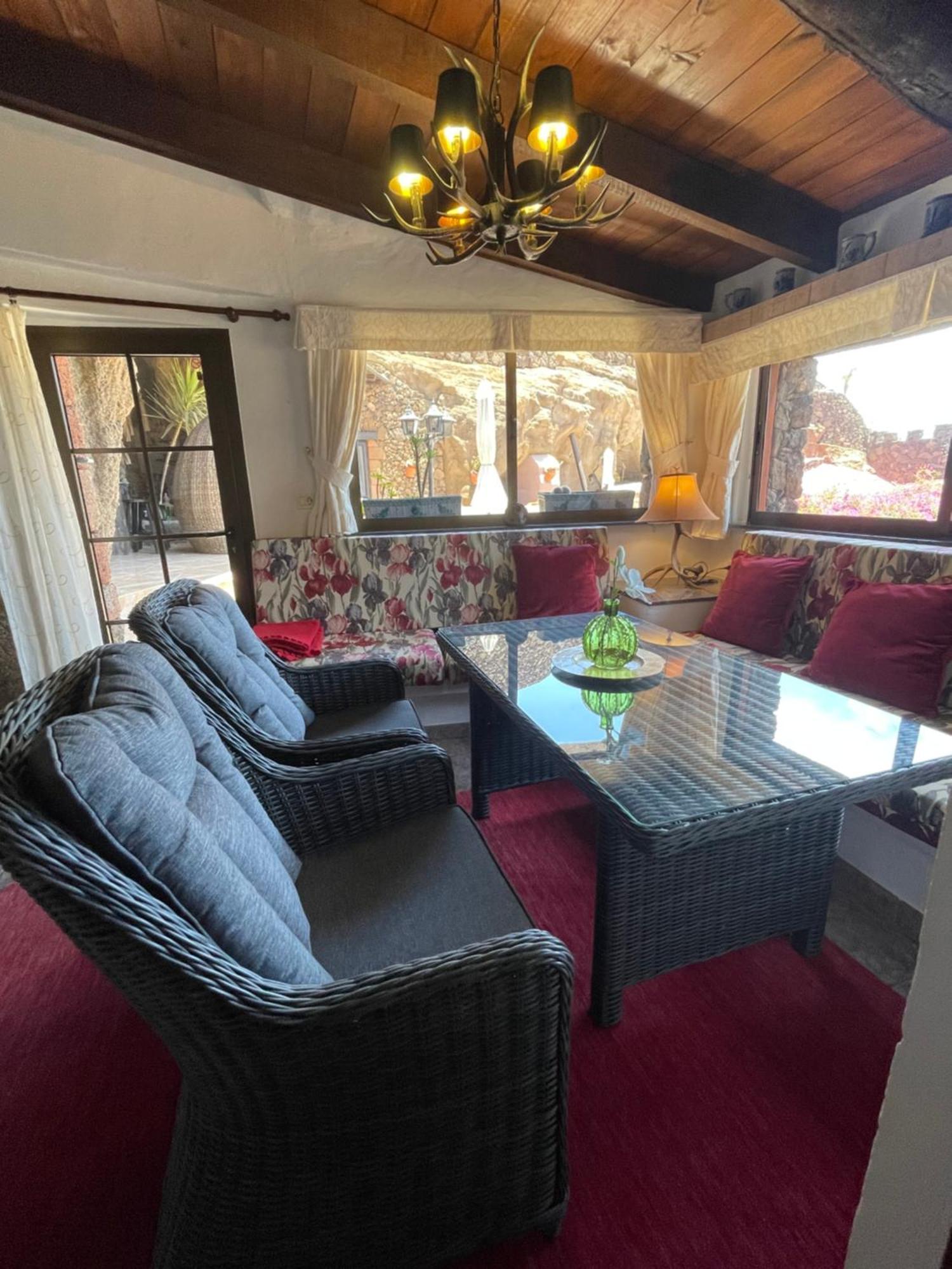 Castillo Lanzarote Sophie - Luxury -sleep In A Volcanic Cave With Heated Pool Villa *