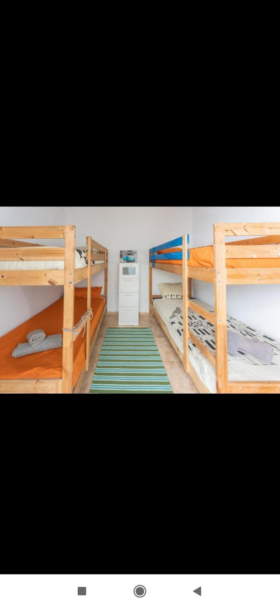 La Casita De *