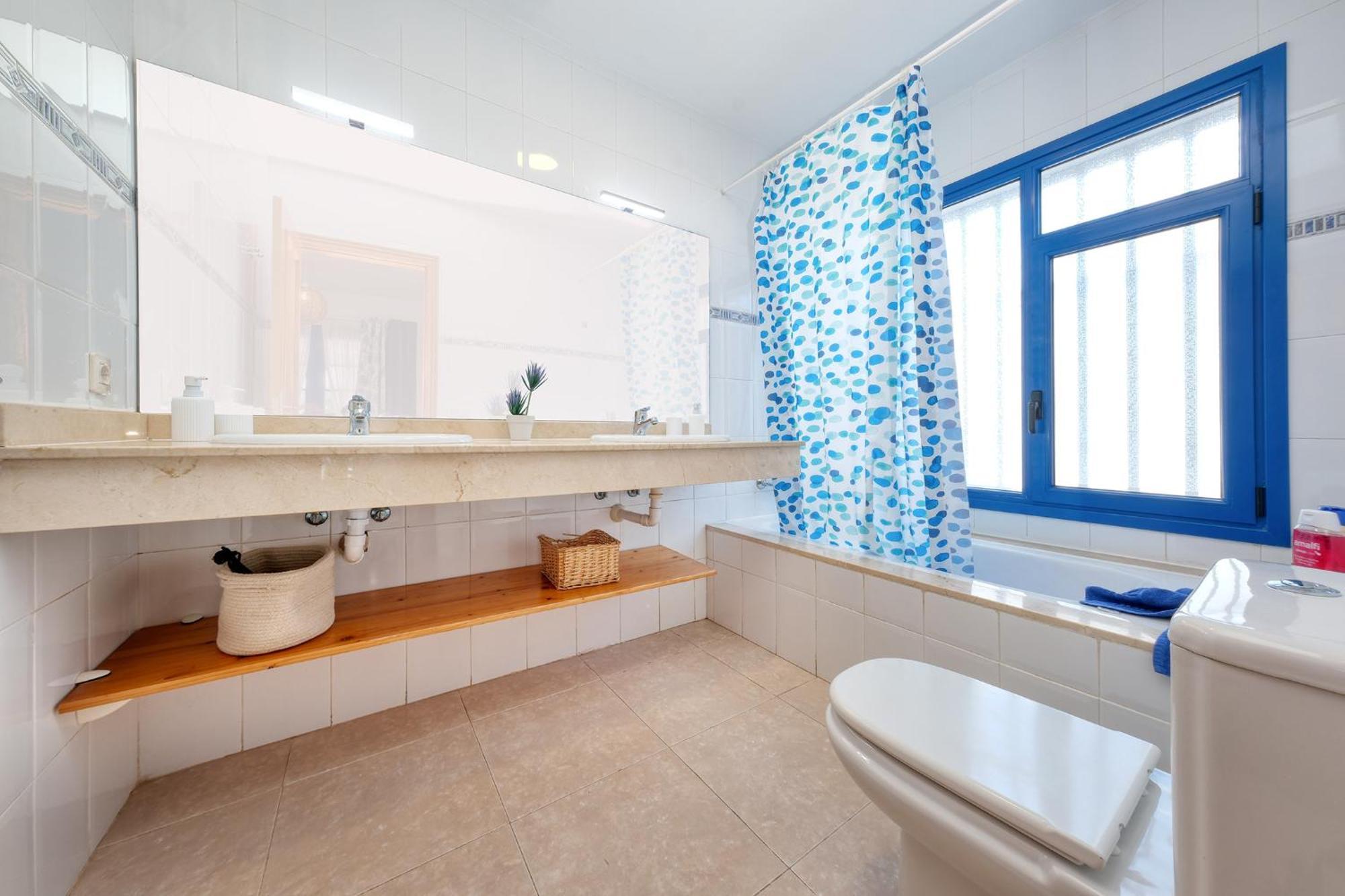 Casa La Traviata - Private Pool And Bbq By Lanzarote Vacation Homes *