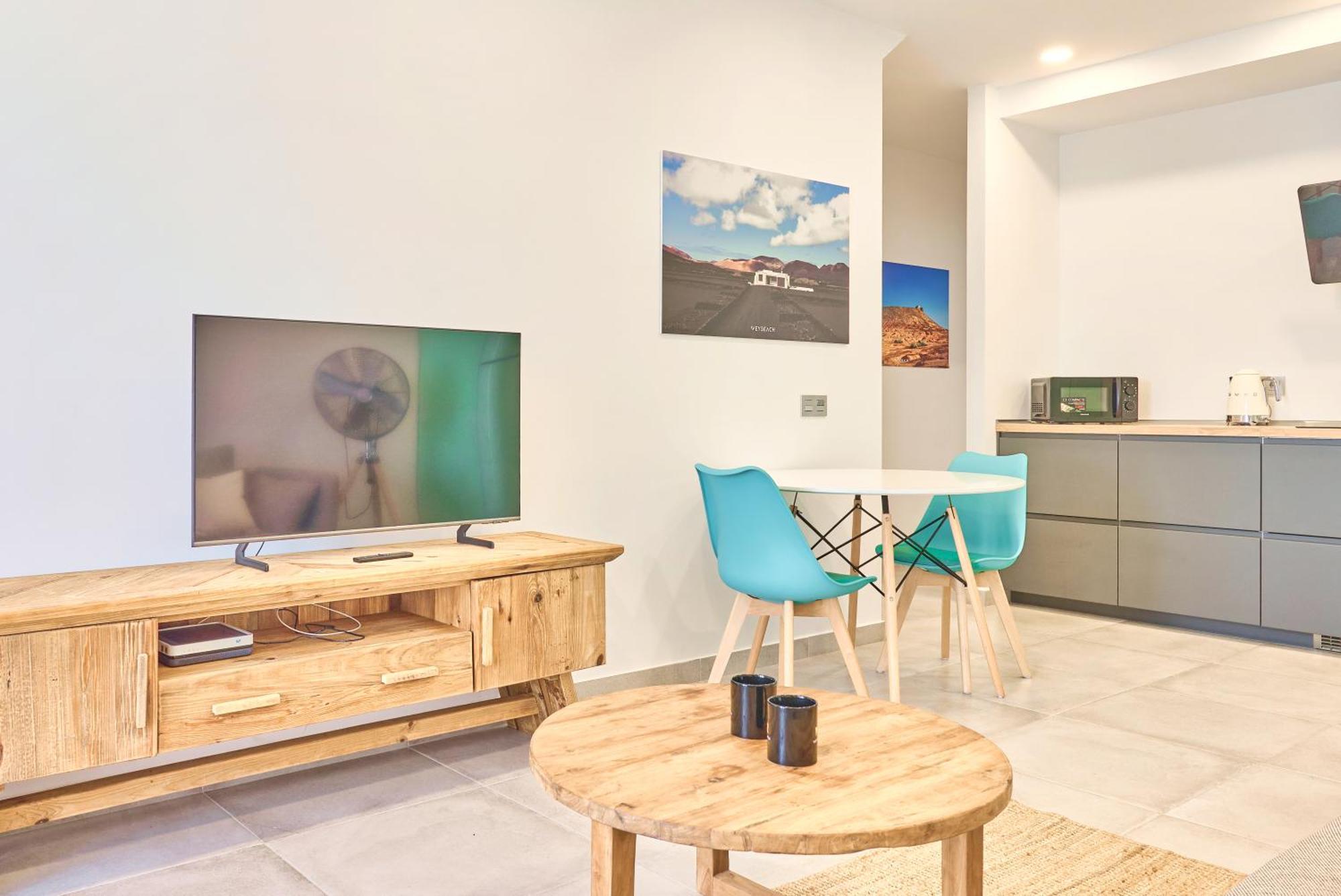 Weybeach 6 - New, Modern, Stylish, Fully Equipped La Santa