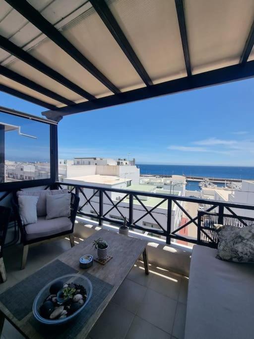 The Blue Cris-tol Vv With Sea View Apartamento *