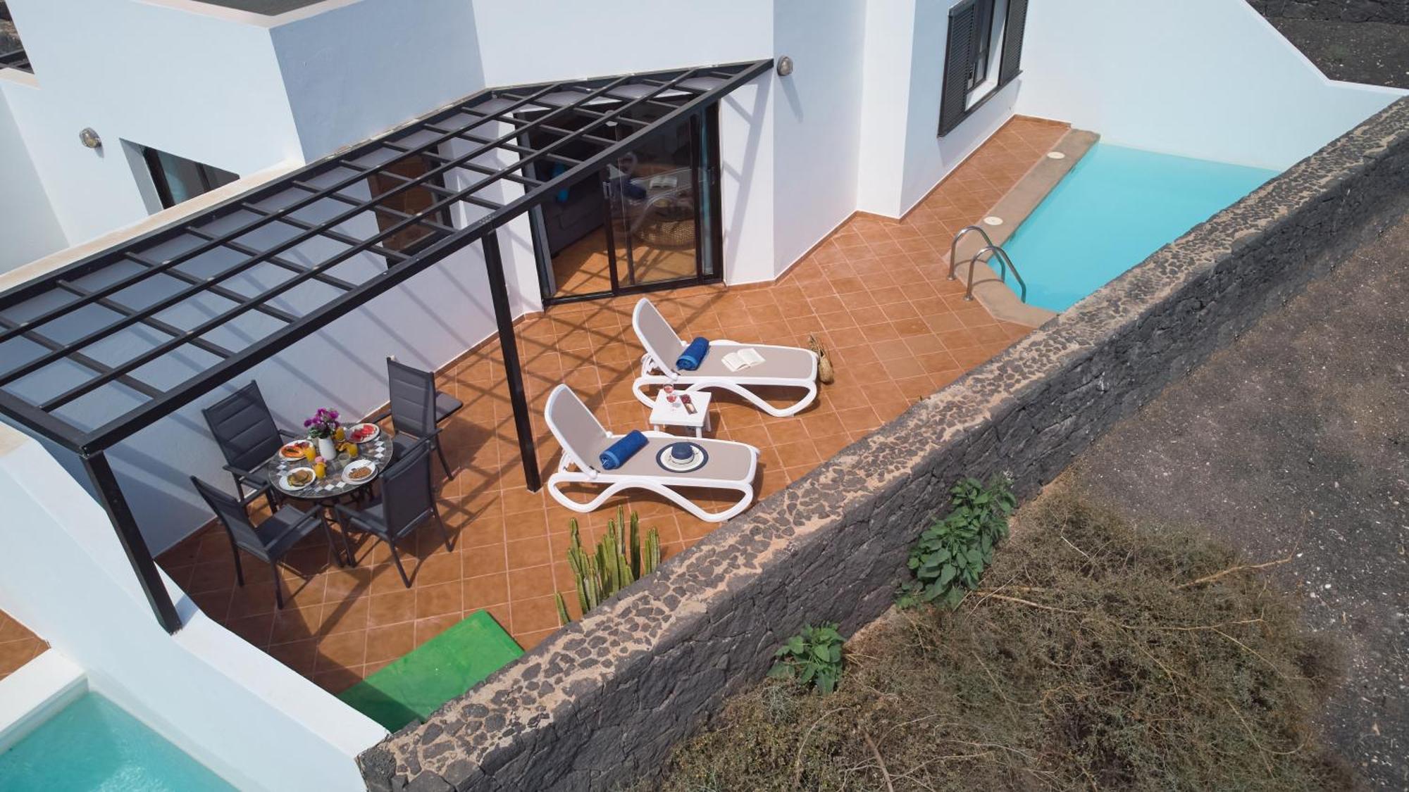 Сasa de vacaciones Maria De Timanfaya - Sea And Mountains Views, Pool, Wifi, 15 Minutes Walk To Marina Rubicon Playa Blanca (Lanzarote)