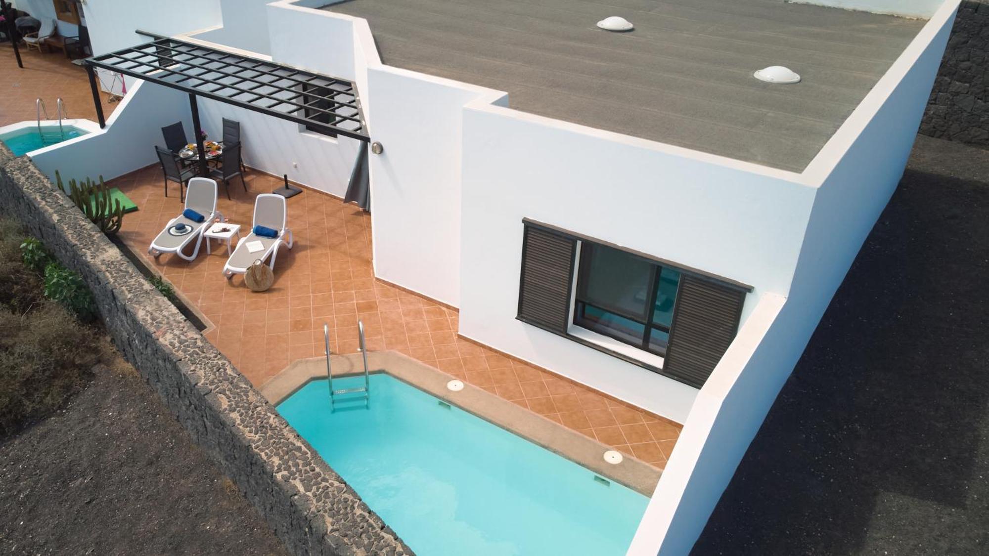Сasa de vacaciones Maria De Timanfaya - Sea And Mountains Views, Pool, Wifi, 15 Minutes Walk To Marina Rubicon Playa Blanca (Lanzarote)