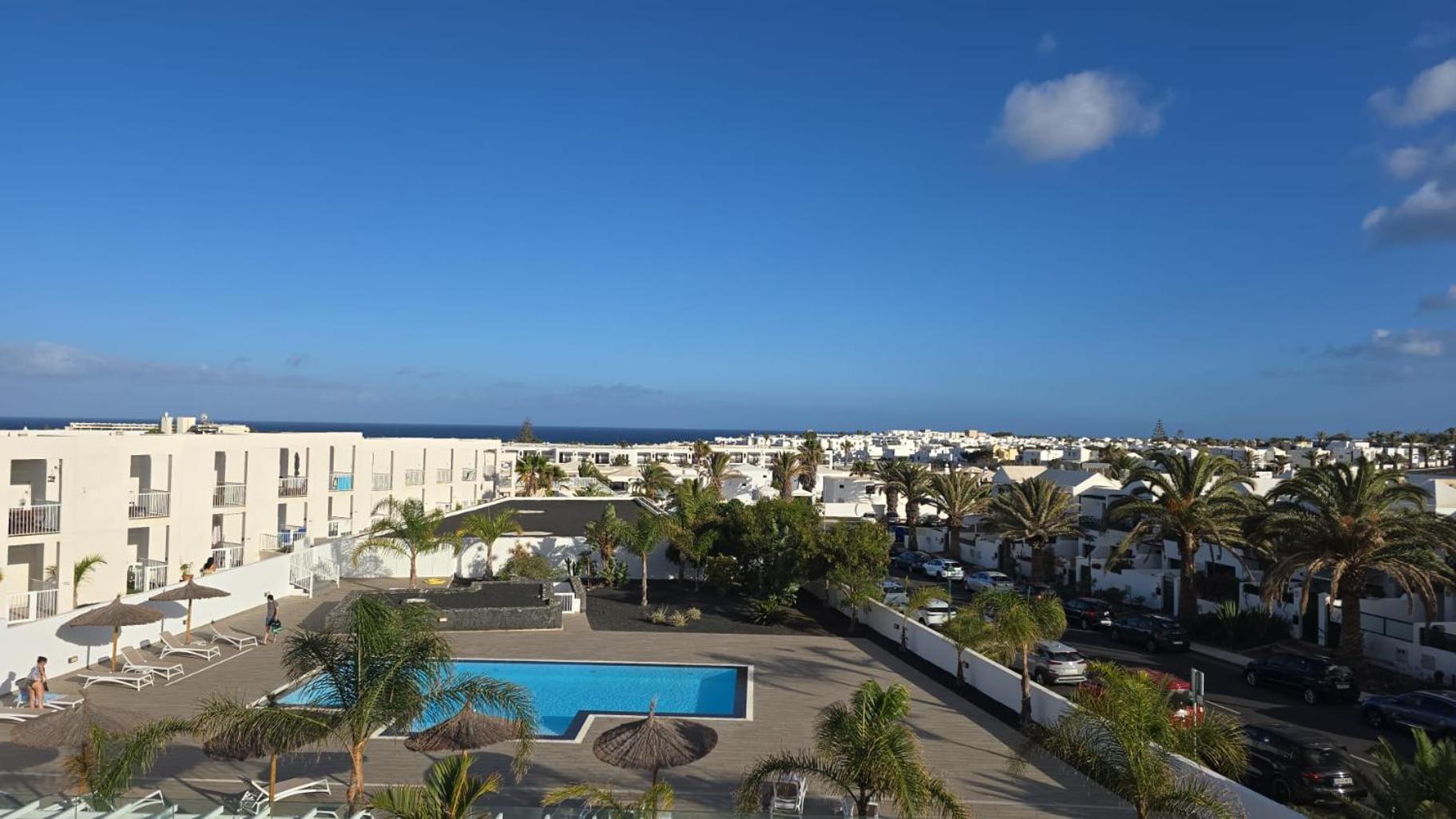 Namaste- Amazing Sea View & Infinity Pool - Good Wifi - Smart Tv-residence Senator Apartamento Costa Teguise