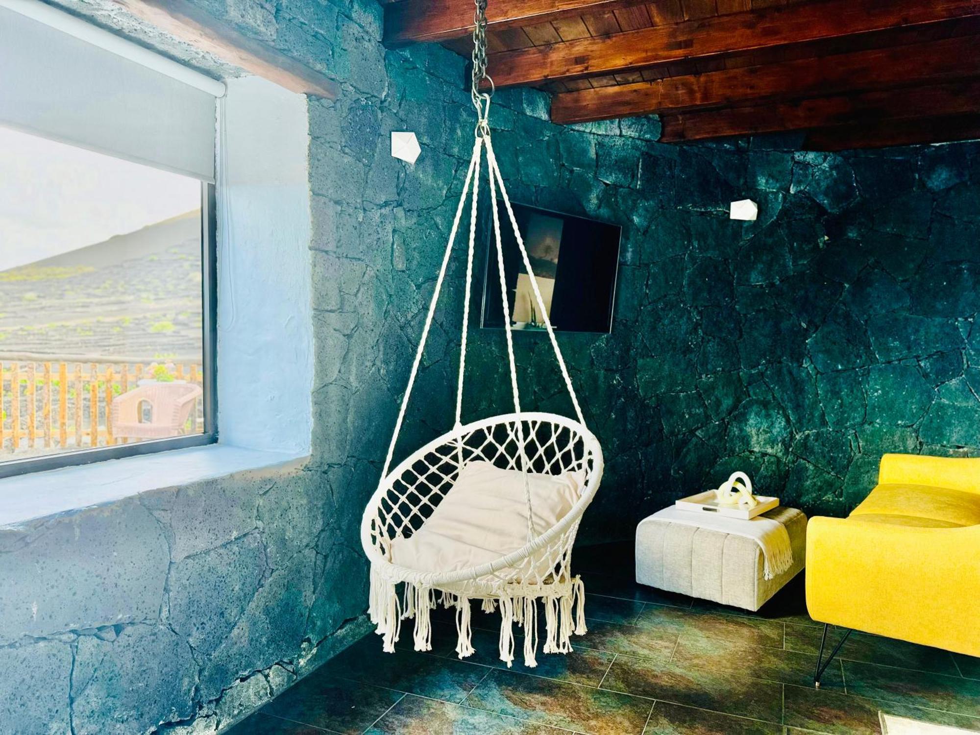 Canaryislandshost I Vinedos Holiday home Uga