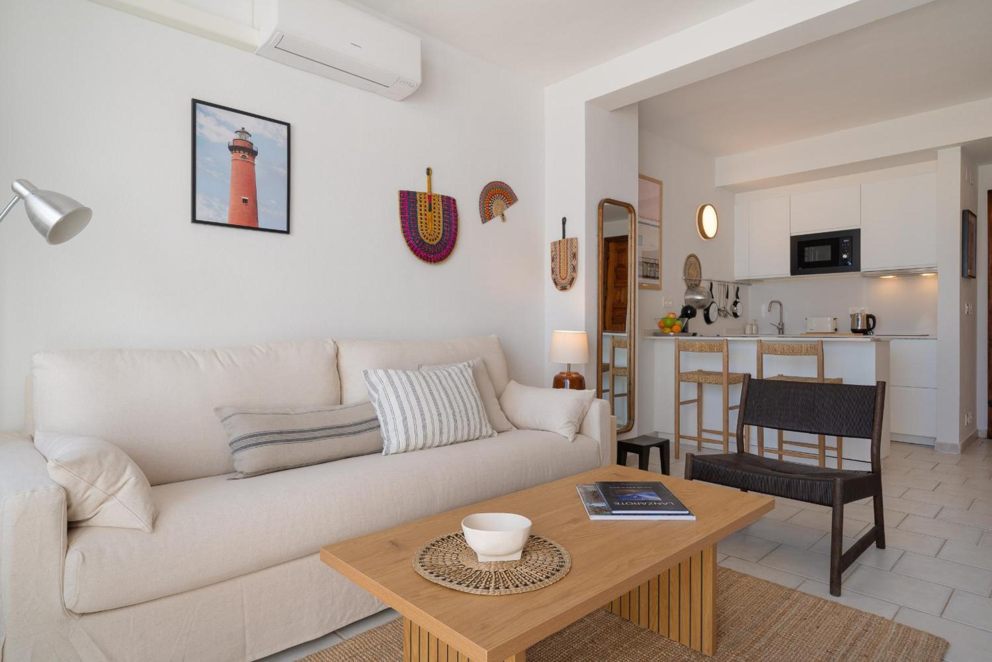 Lanzarote Apartments, Sotavento Costa Teguise