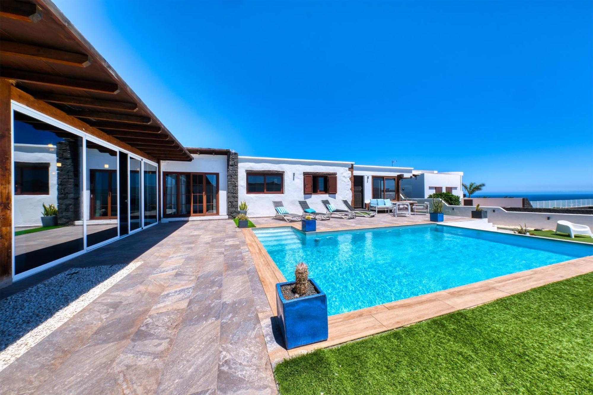Villa Macher Piscina Climatizada Y Bar Piscina *