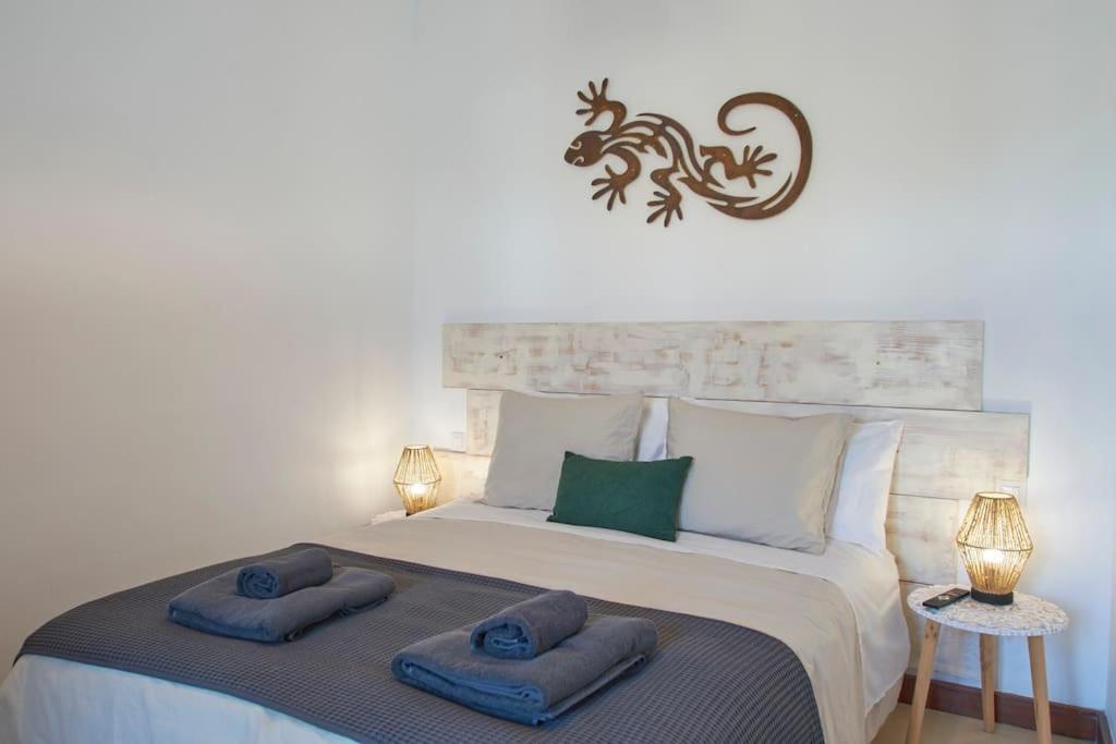 Calero Surfin - Shared Pool, 10 Minutes Walking To Harbour Apartamento