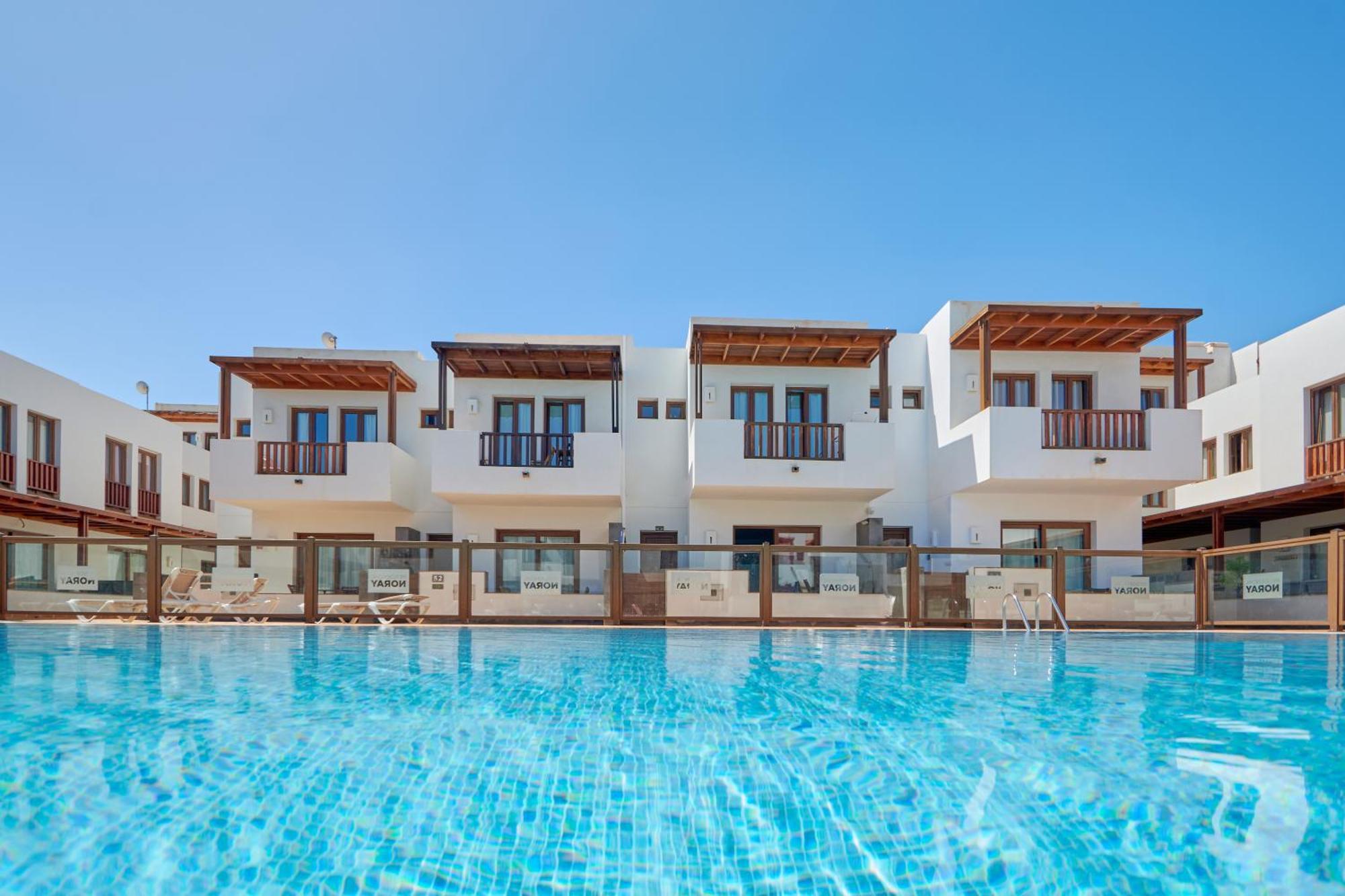 Calero Surfin - Shared Pool, 10 Minutes Walking To Harbour