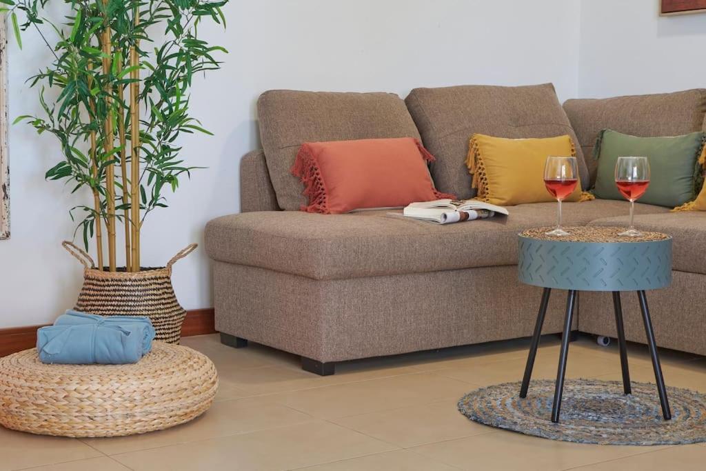 Calero Surfin - Shared Pool, 10 Minutes Walking To Harbour
