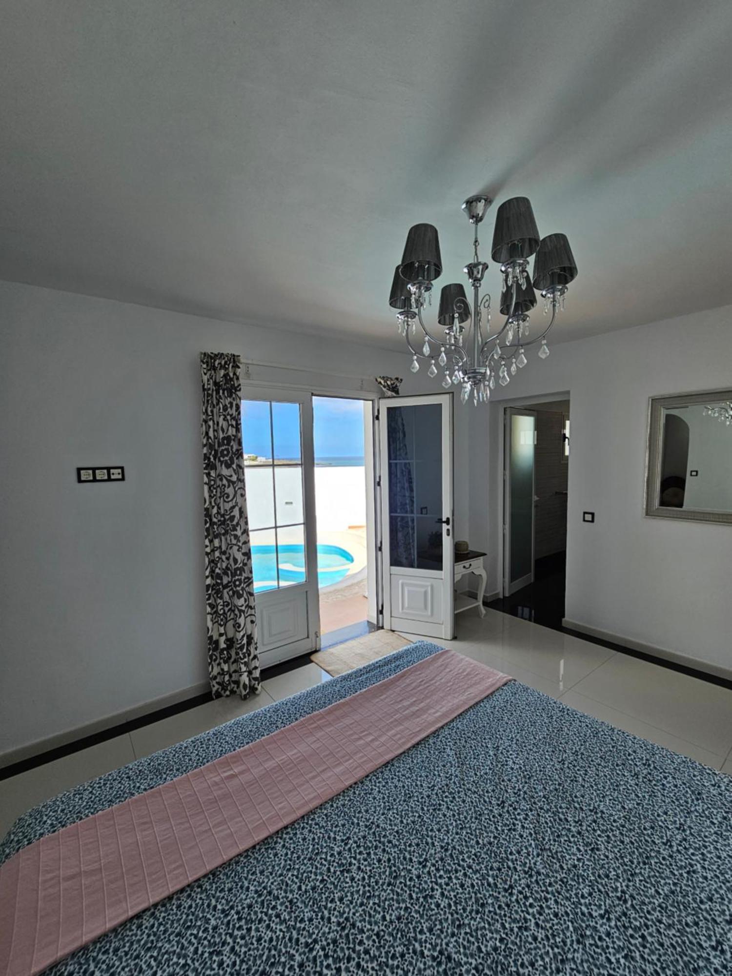 Villa Blue Miracle