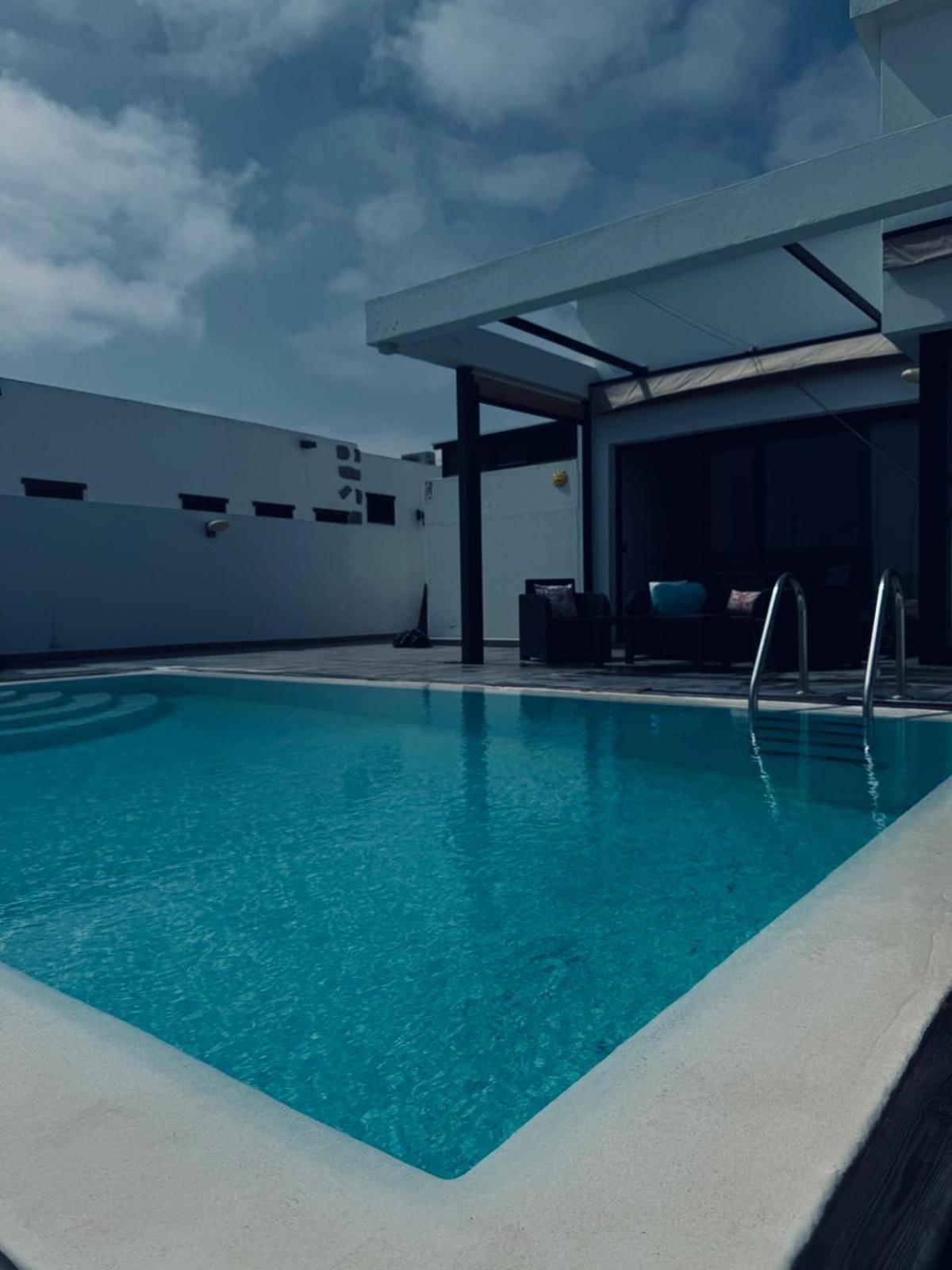 Сasa de vacaciones Nazaret Home
