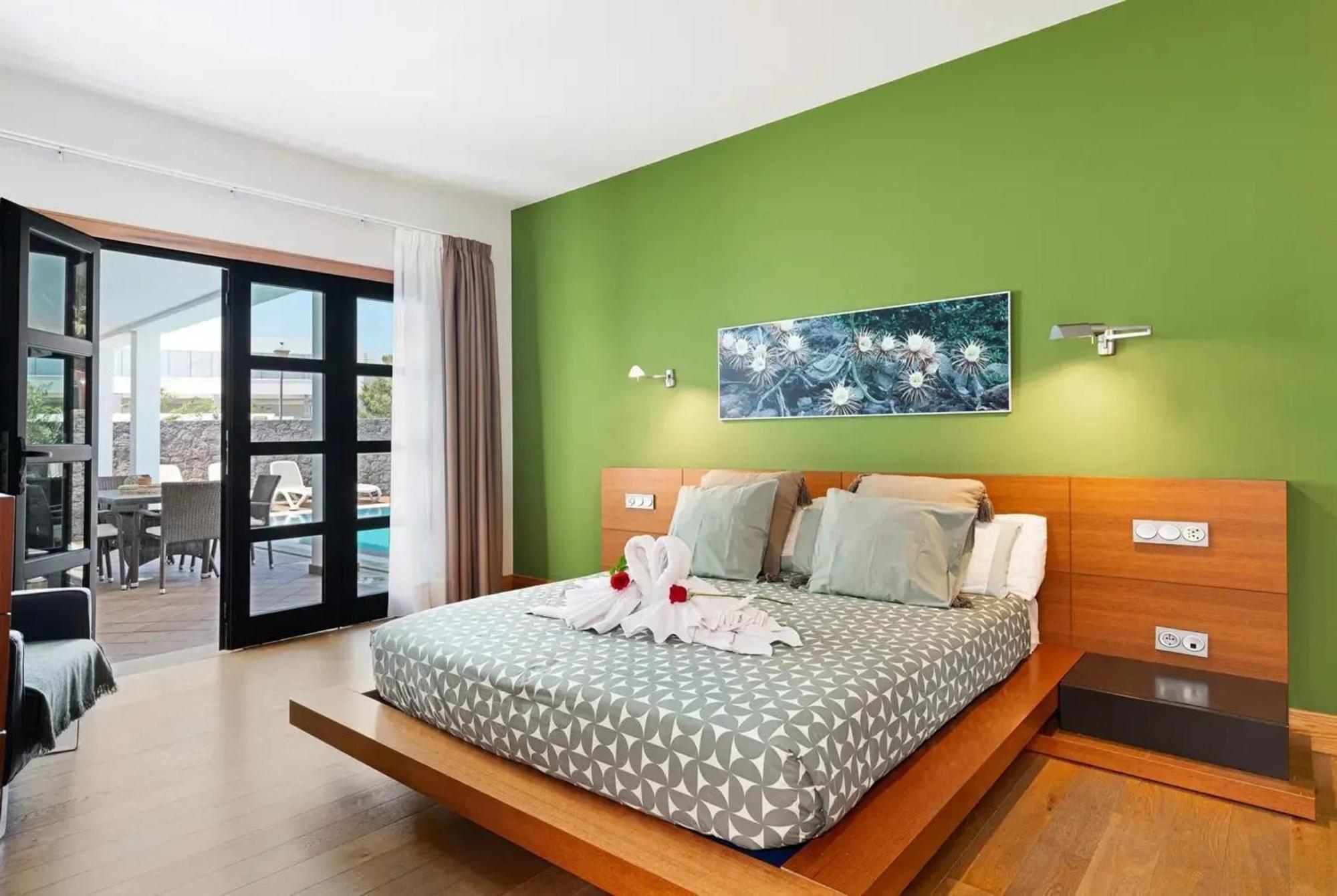 Charming In Playa Blanca With Private Pool Villa *