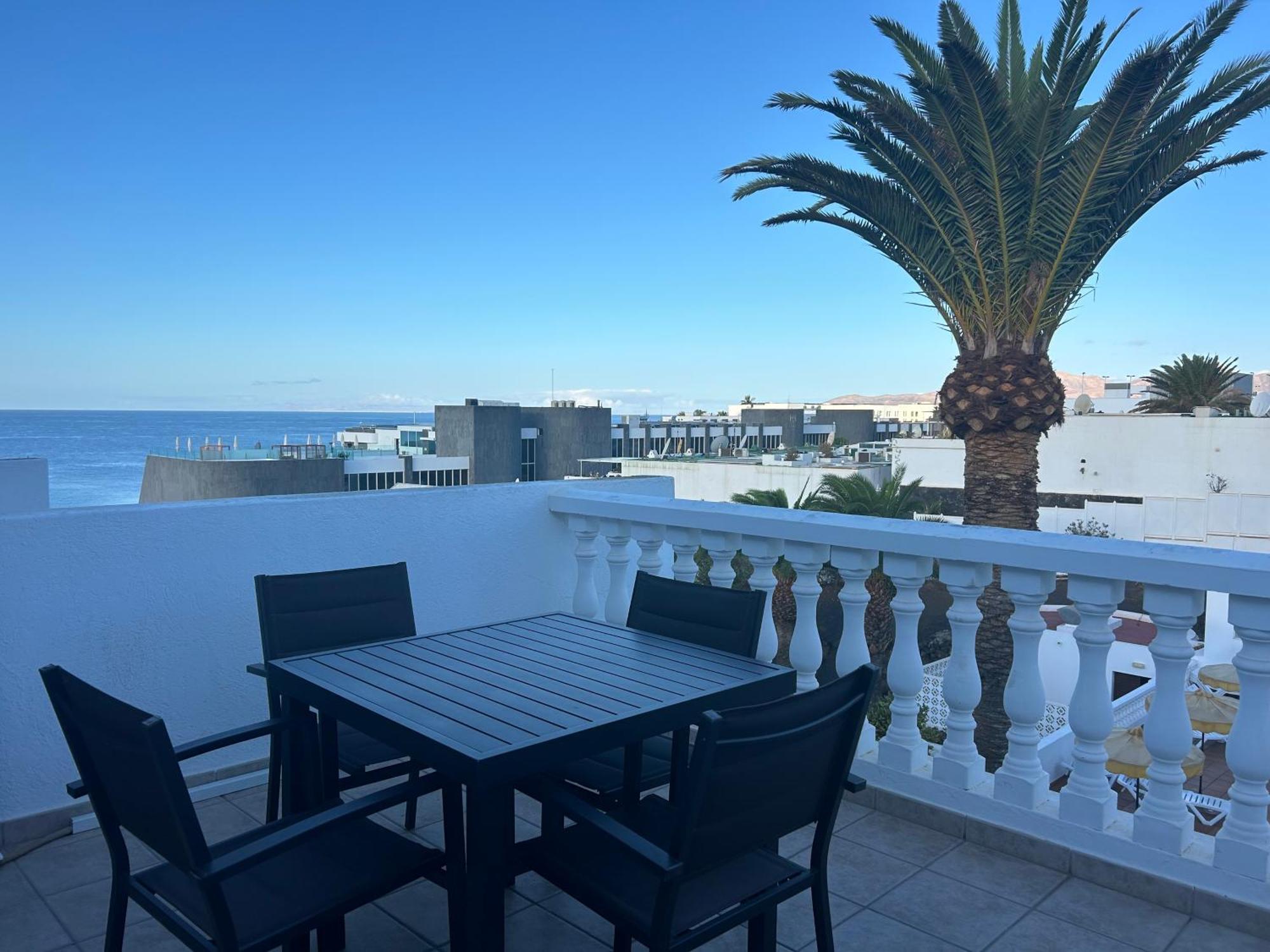 2 Bedroom On Popular Complex * Tías