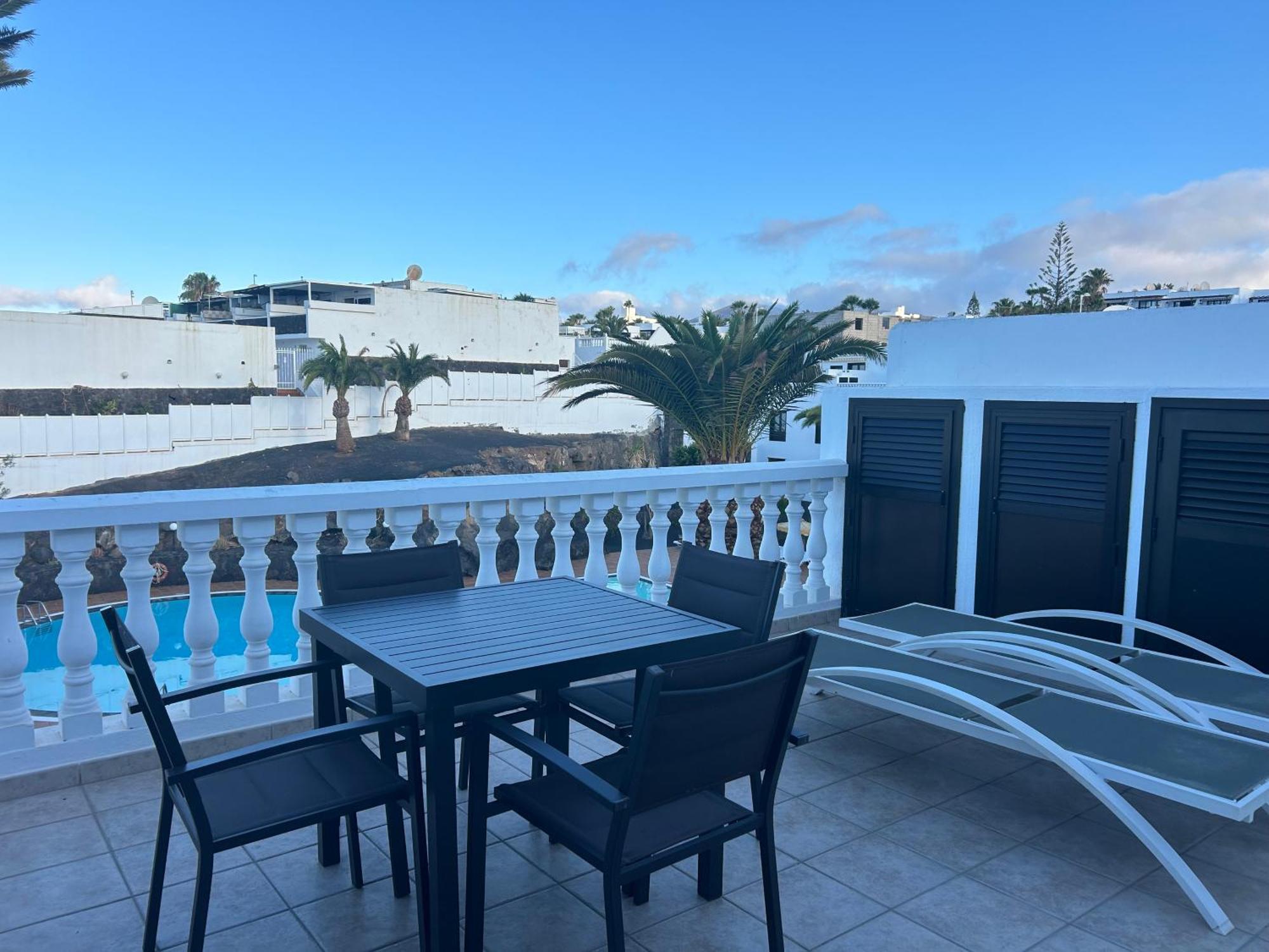 2 Bedroom On Popular Complex * Tías