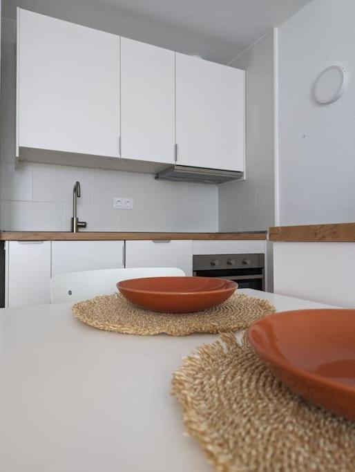 Charming Flat In Molinos With Terrace & Pools, Near Playa Bastian Apartment Costa Teguise