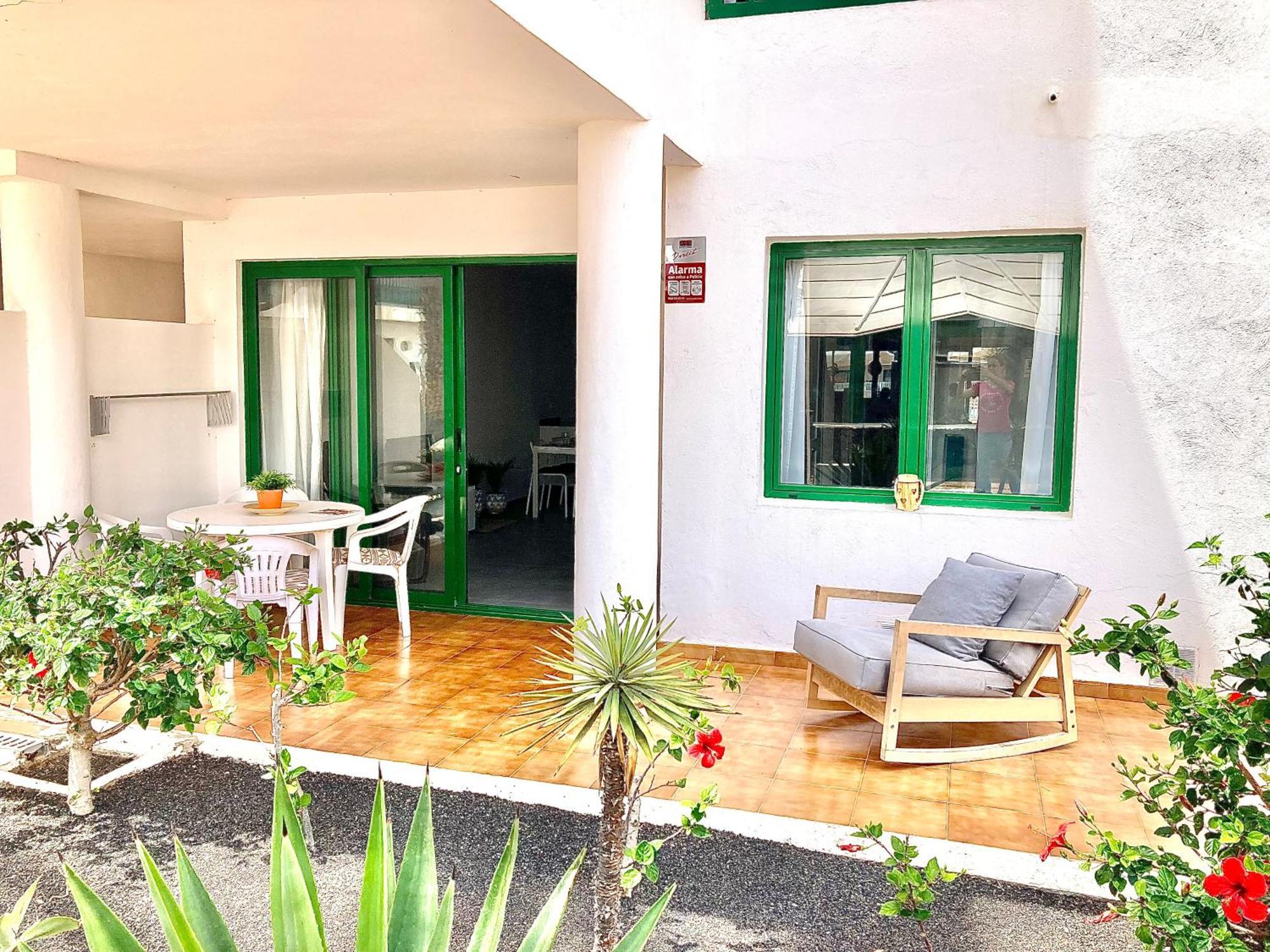 Ground Floor With Pool, Next To The Apartment *